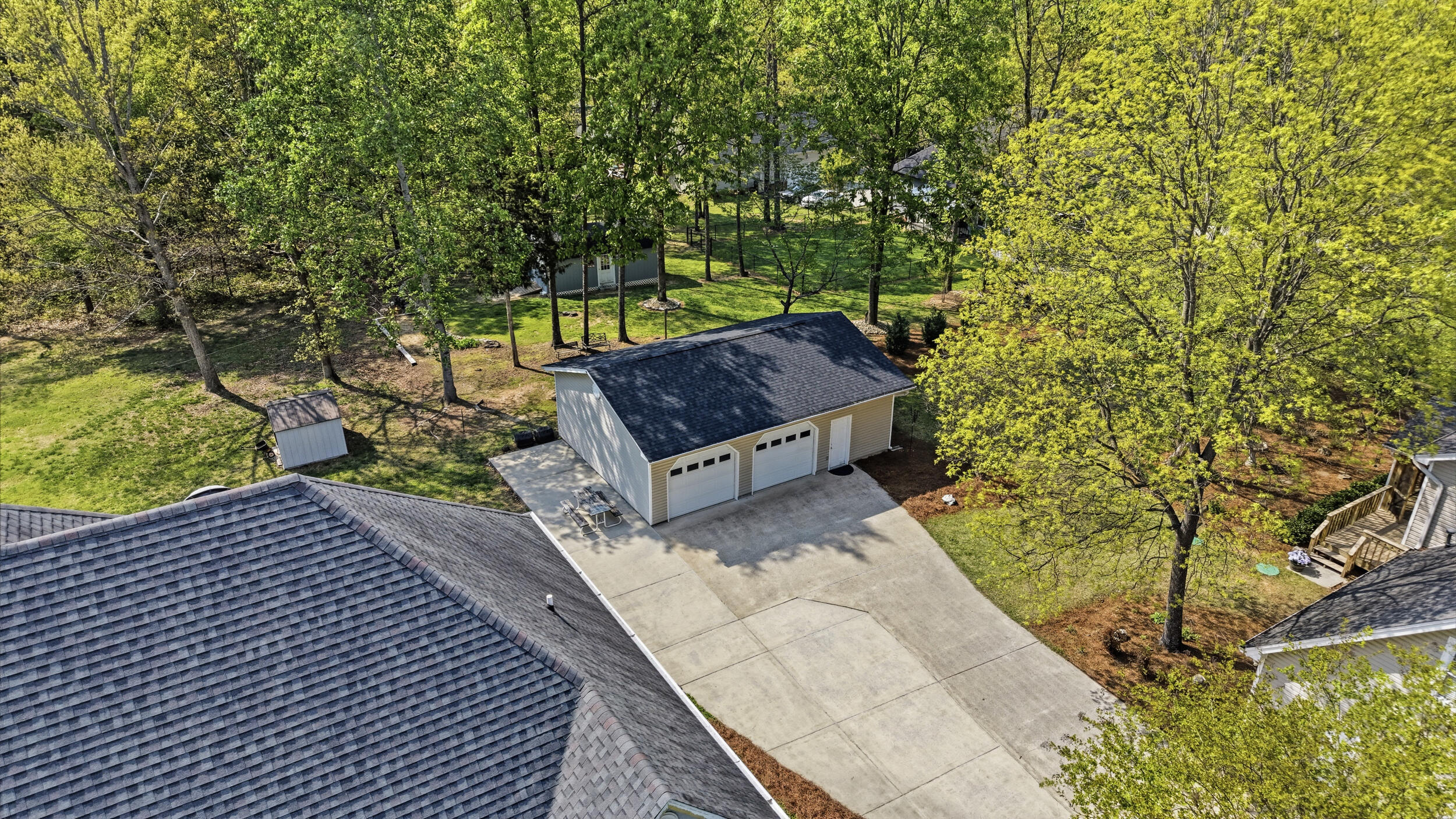 40 S Middleview Drive