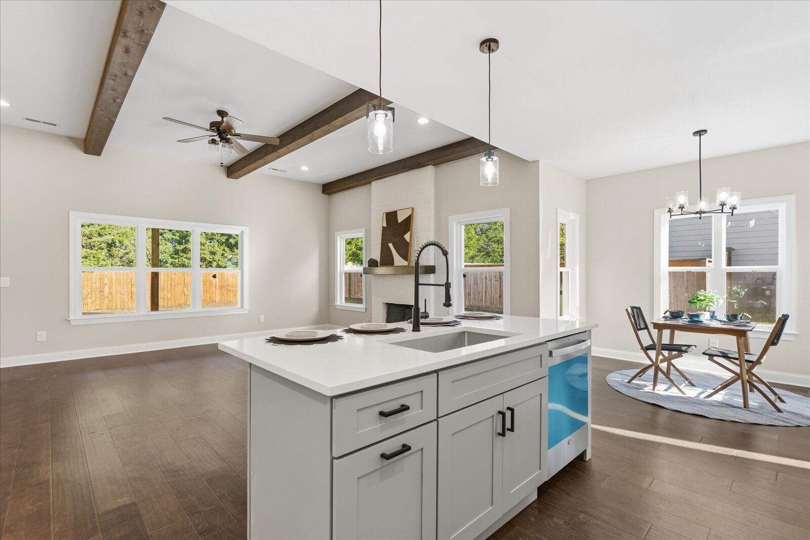 8886 Silver Maple Drive