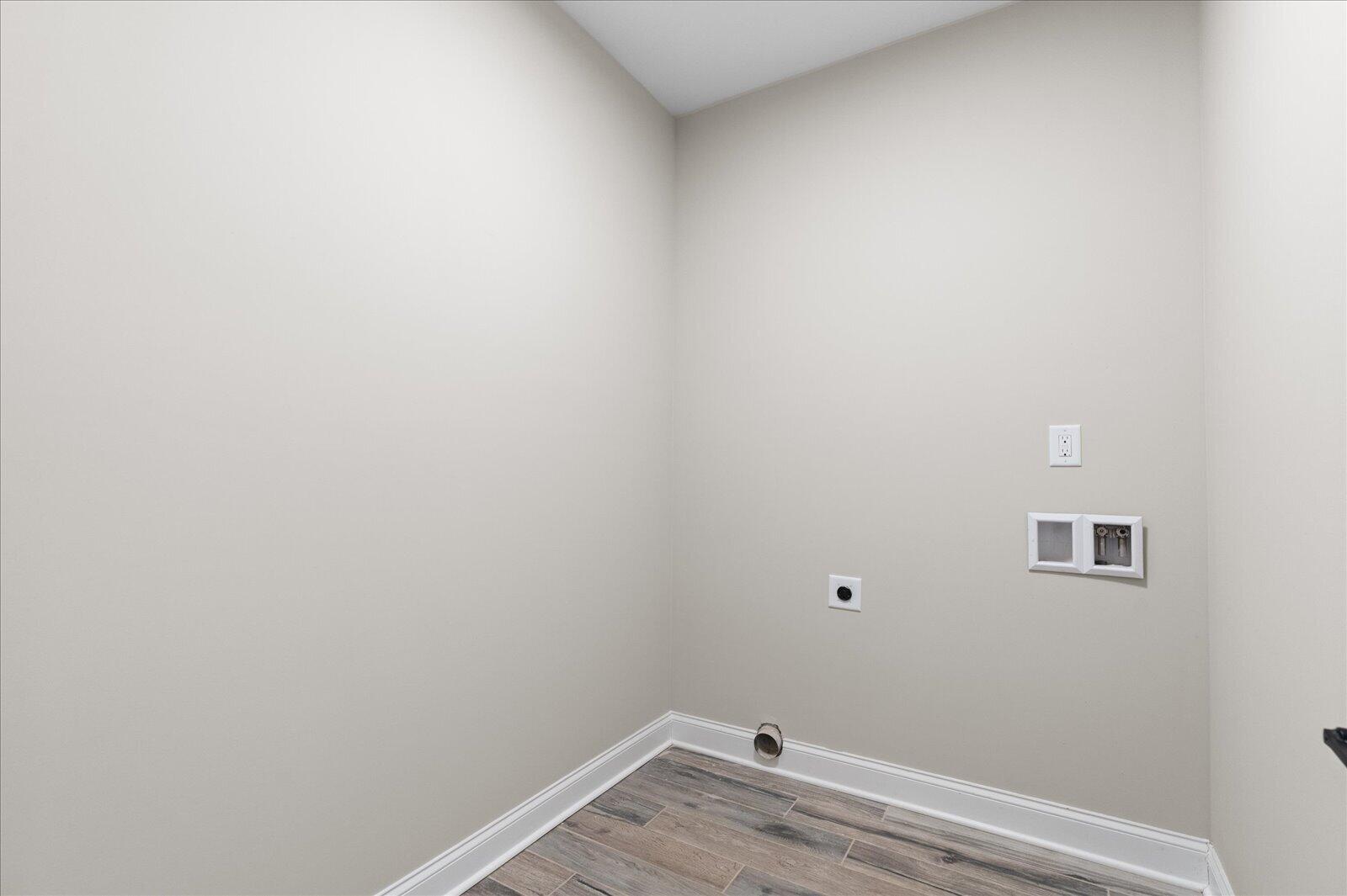 8886 Silver Maple Drive