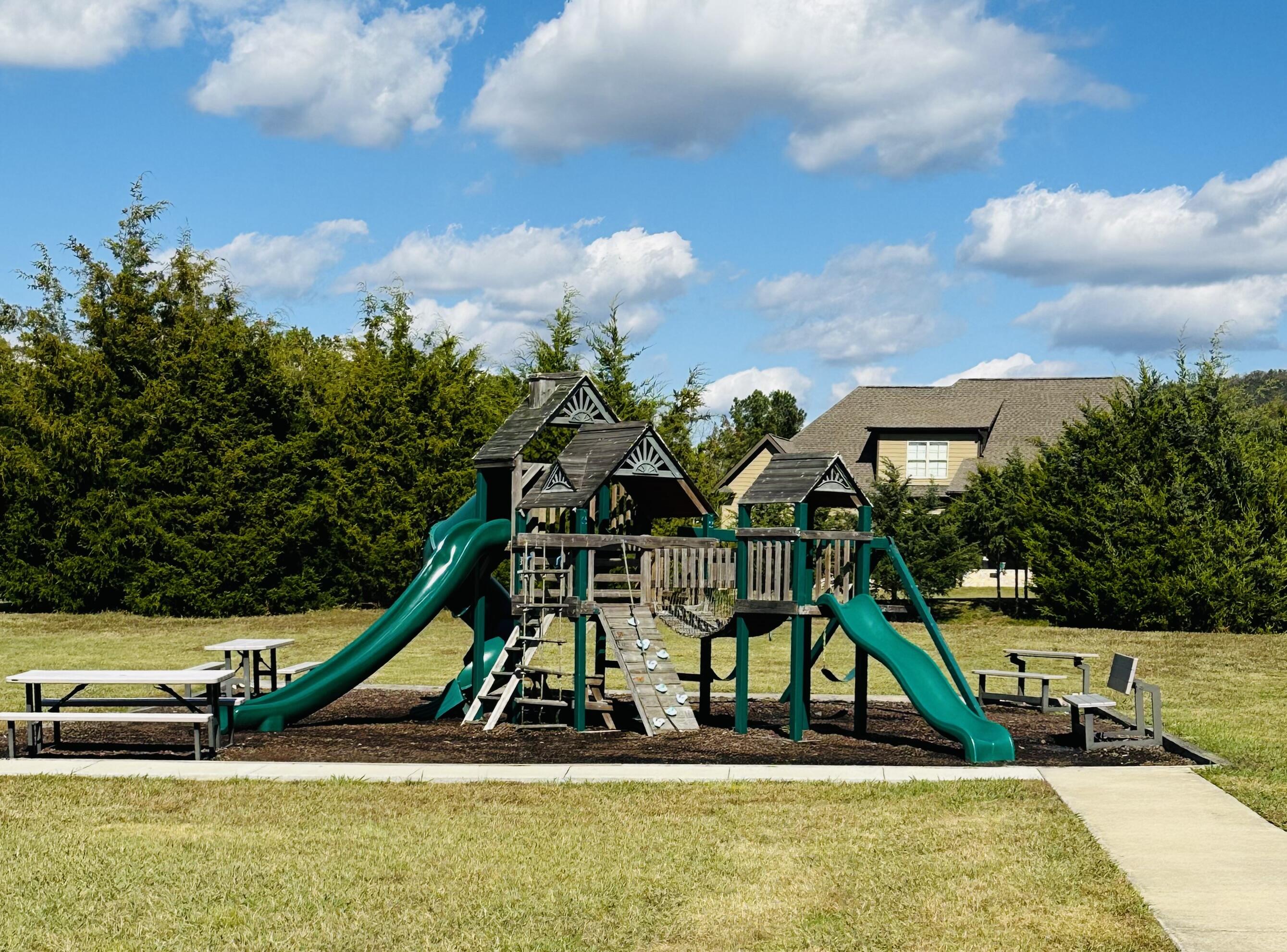 8886 Silver Maple Drive