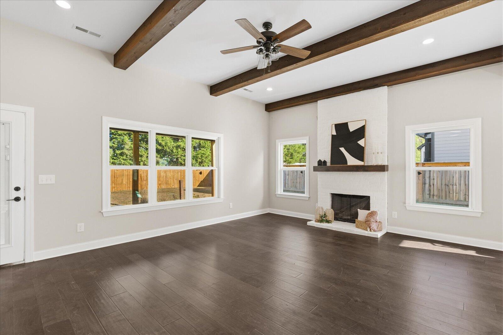 8886 Silver Maple Drive