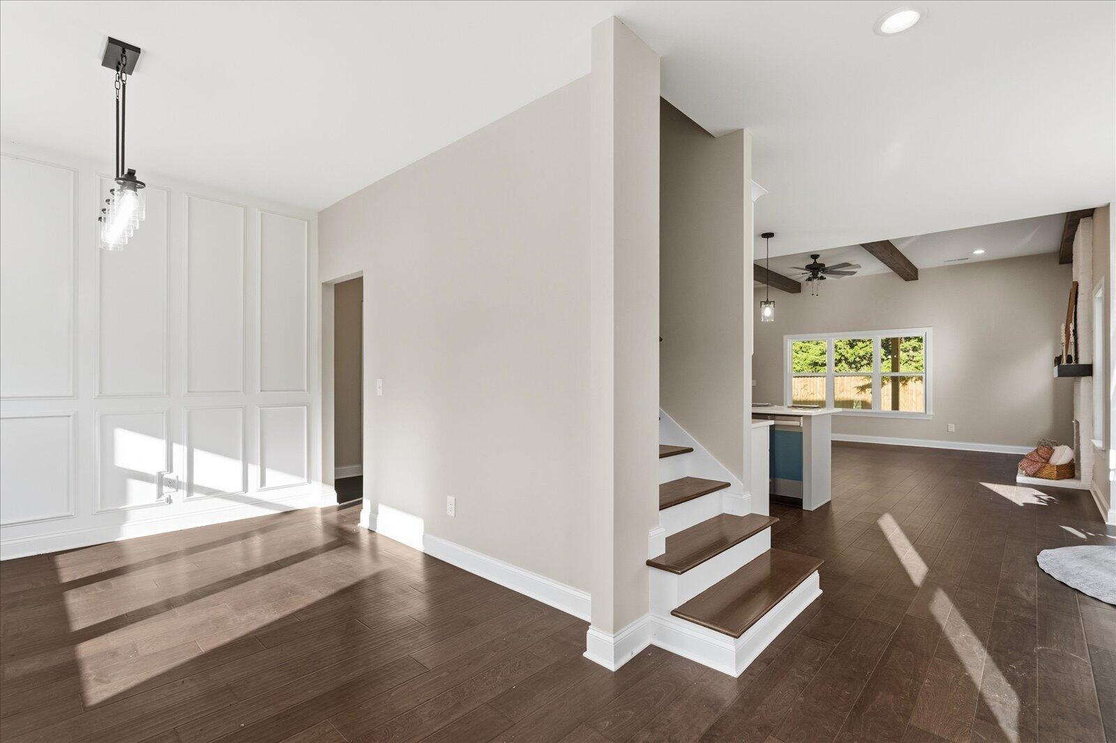 8886 Silver Maple Drive