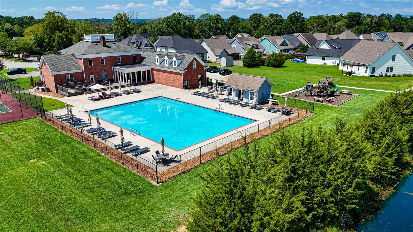 8886 Silver Maple Drive