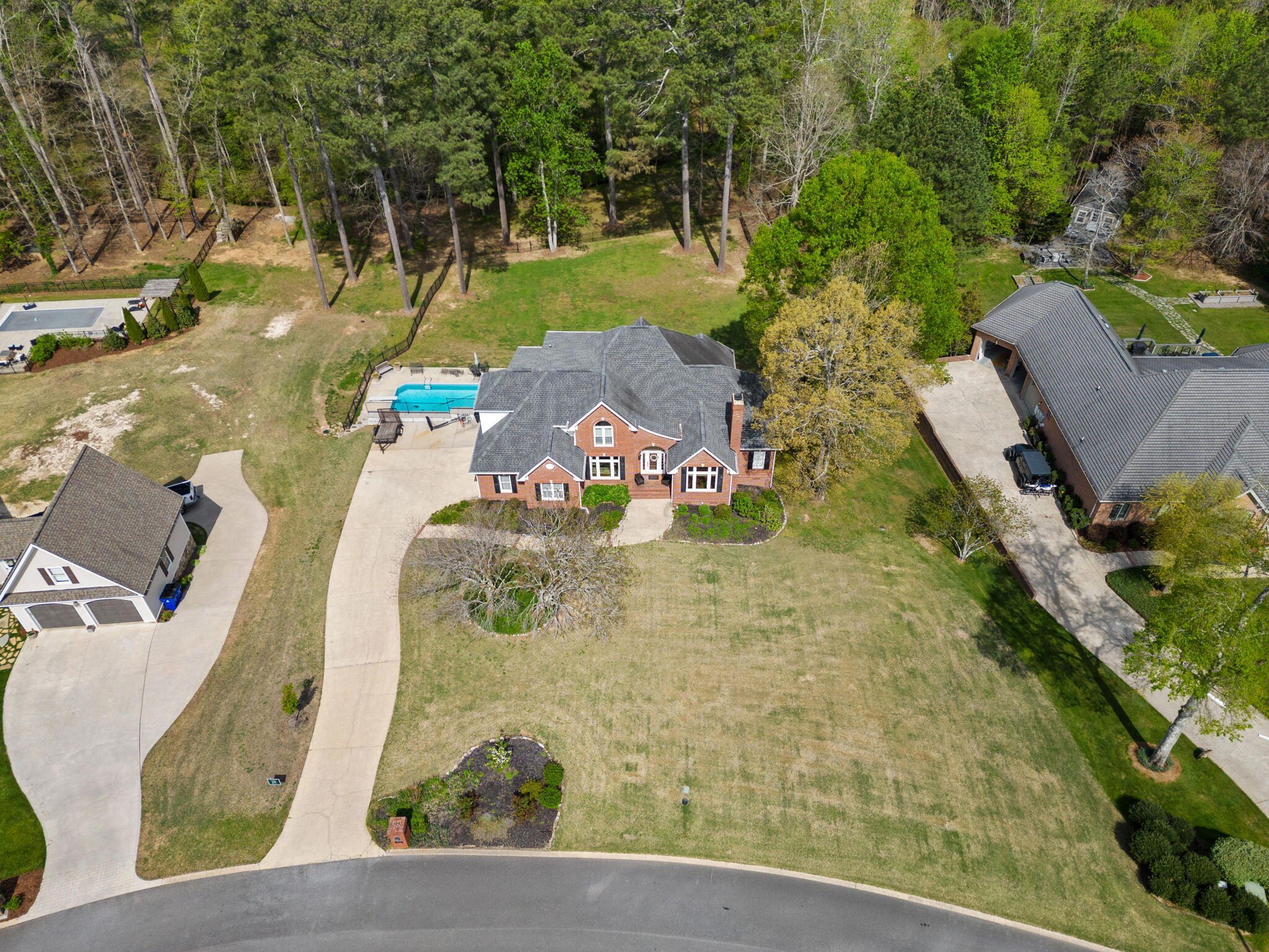373 Bridgewater Drive, McDonald