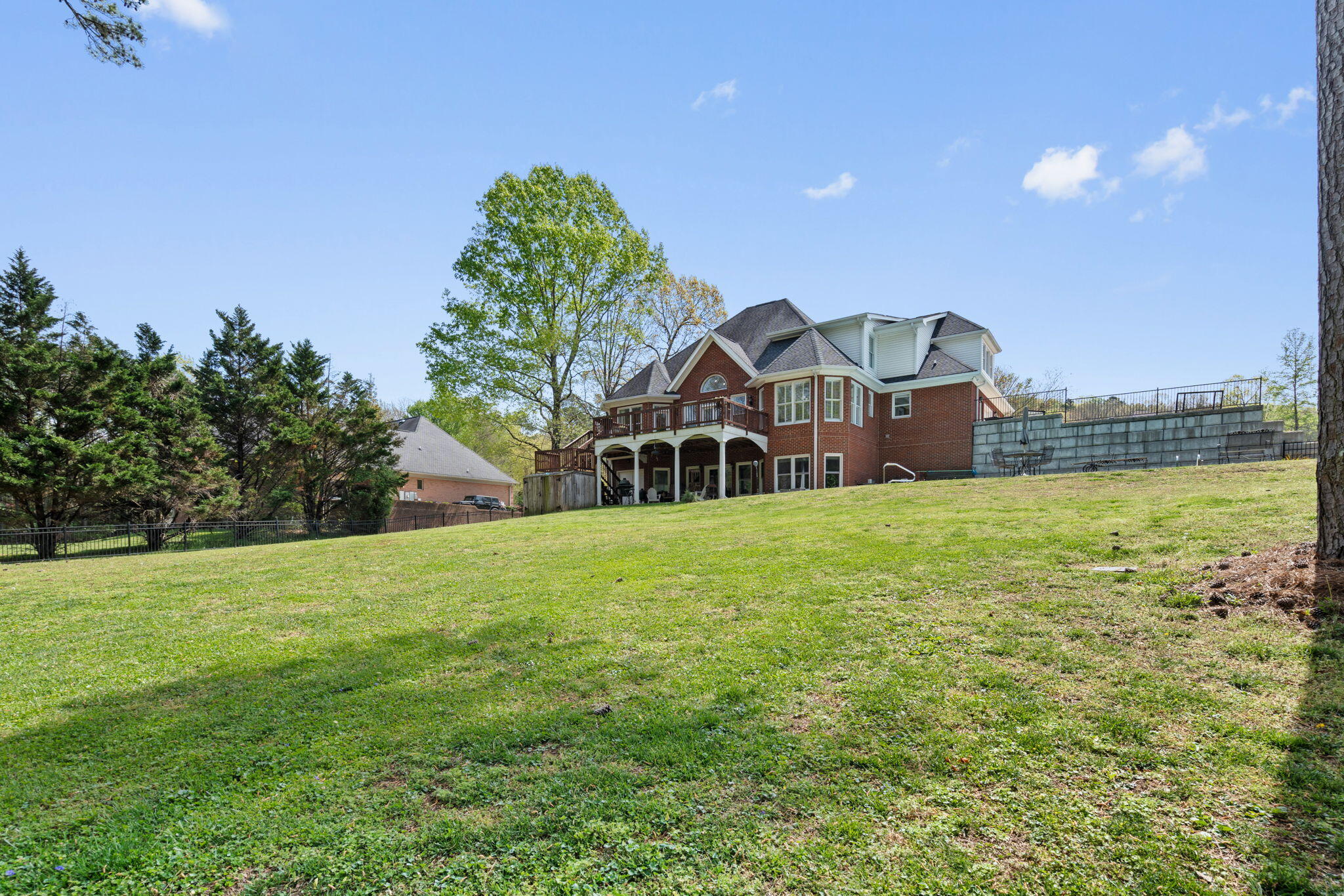 373 Bridgewater Drive, McDonald
