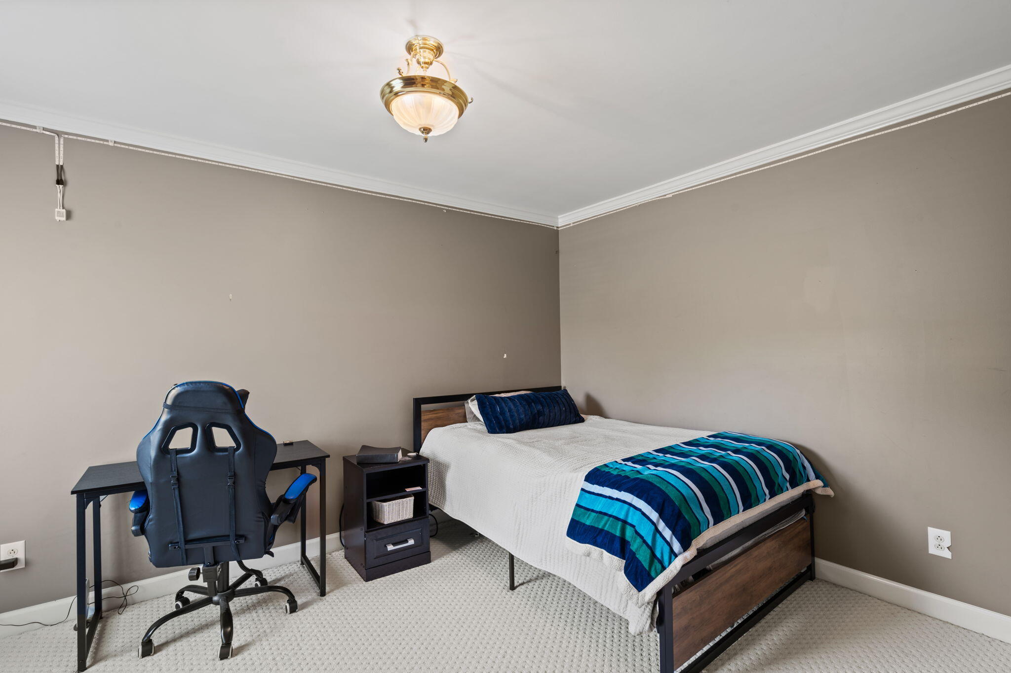 373 Bridgewater Drive, McDonald