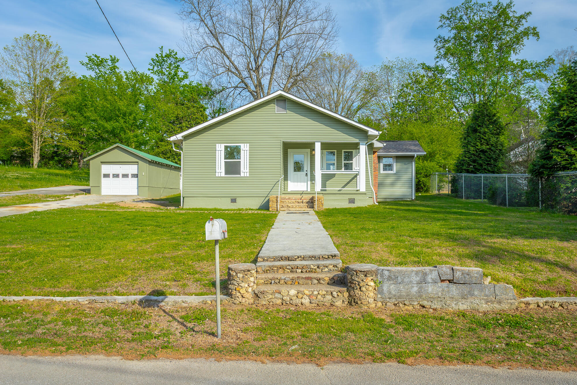 2806 Eblen Drive
