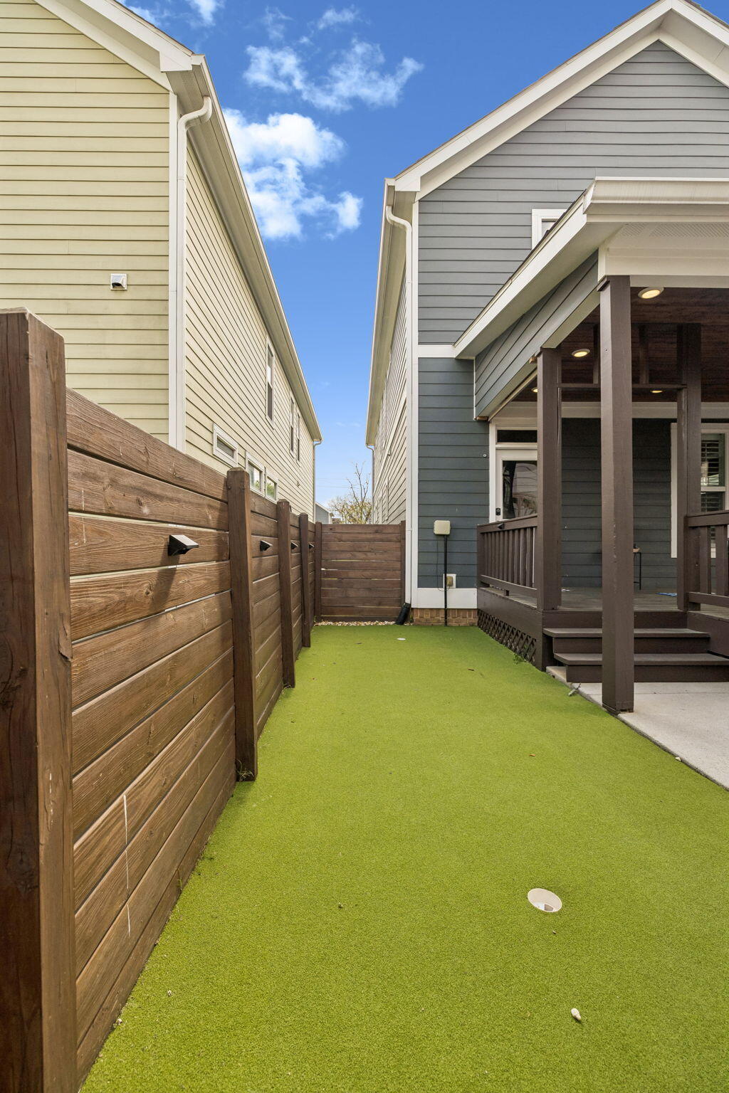 619 E 16th Street, Lot 4