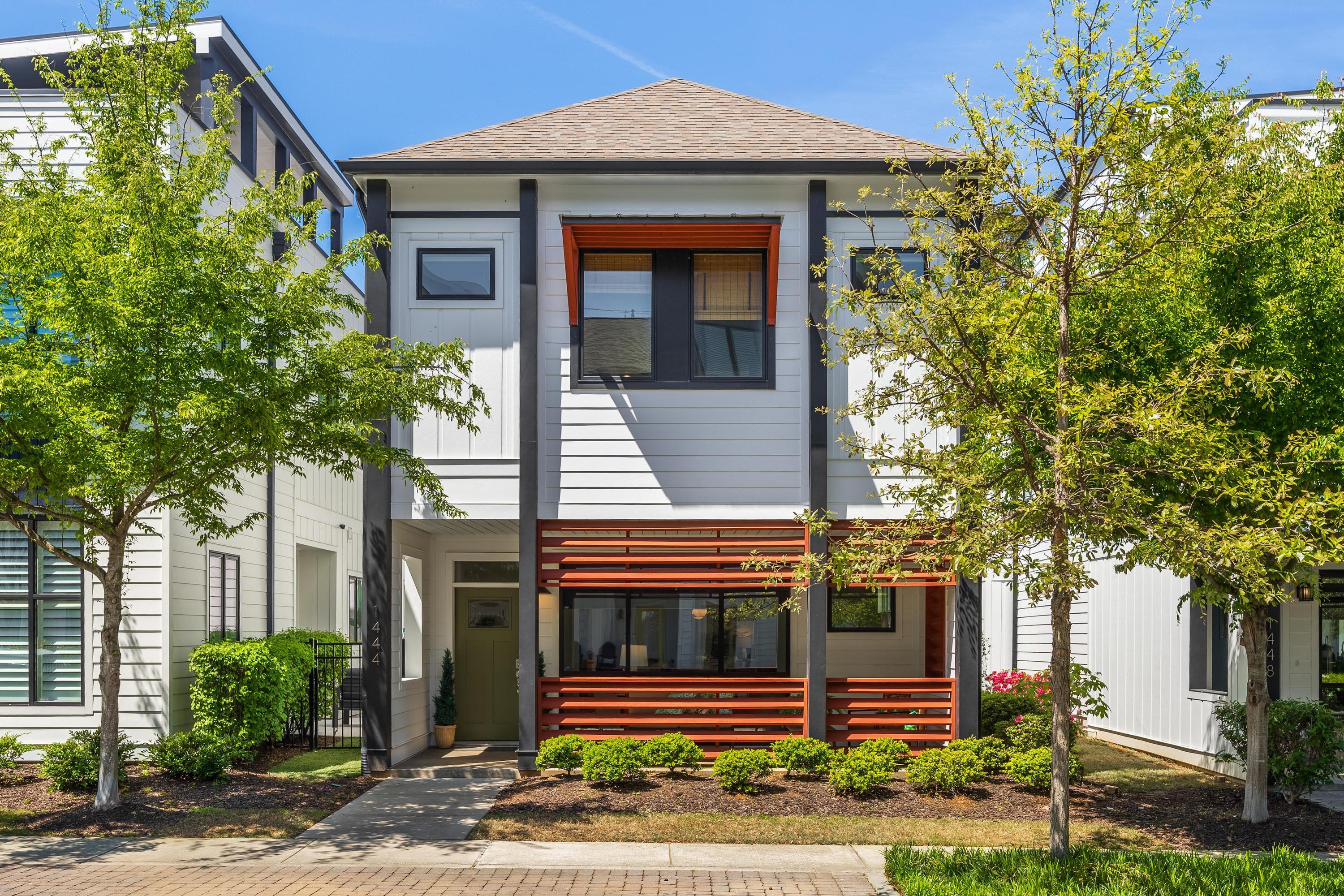 1444 Sinclair Avenue