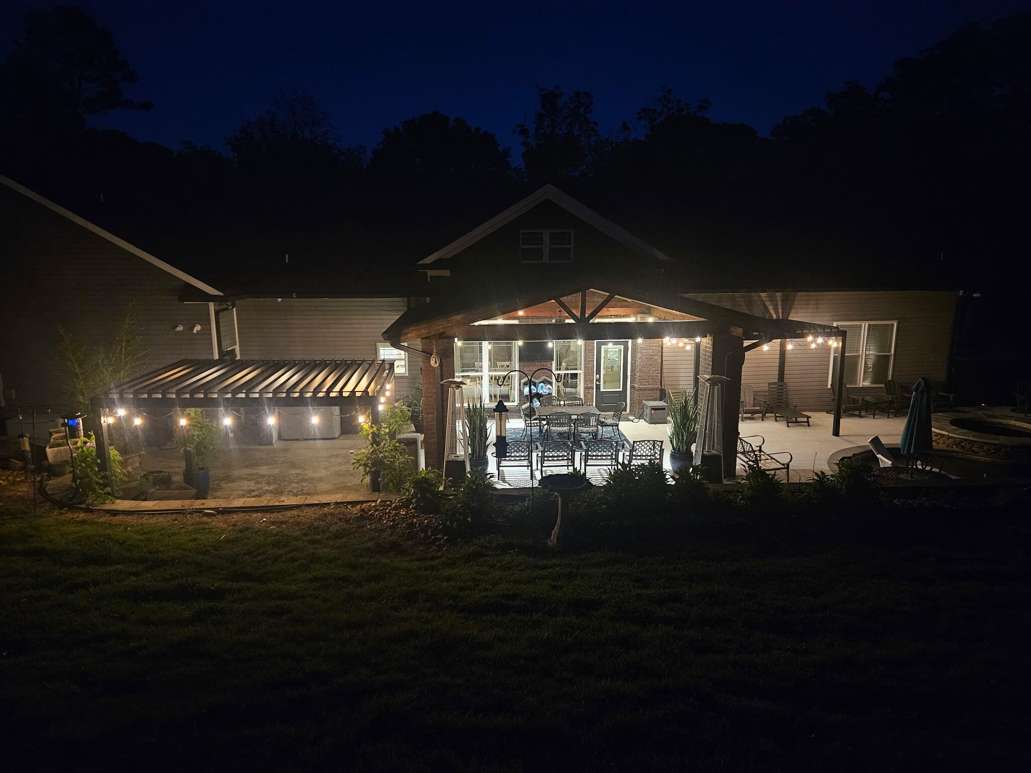 9265 N Hickory Valley Road