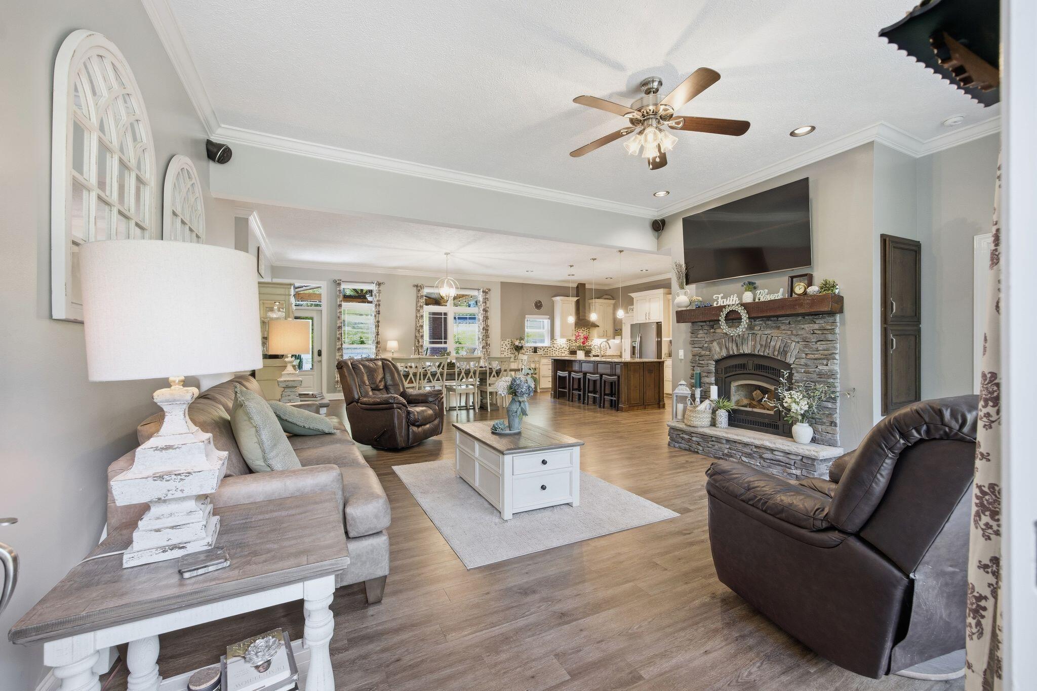 9265 N Hickory Valley Road