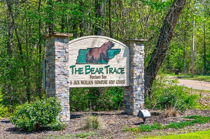 8706 Wooded Vale Court