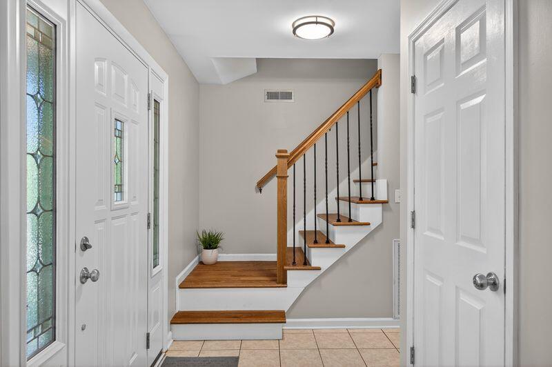 8706 Wooded Vale Court
