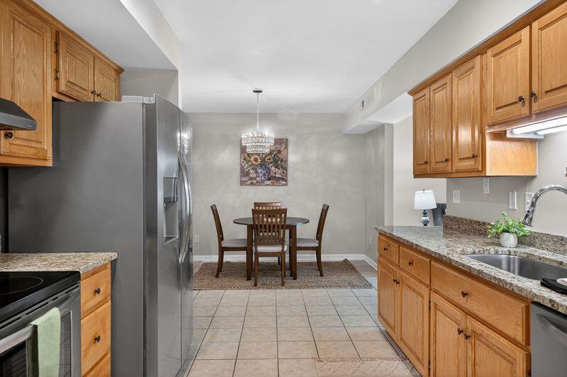 8706 Wooded Vale Court