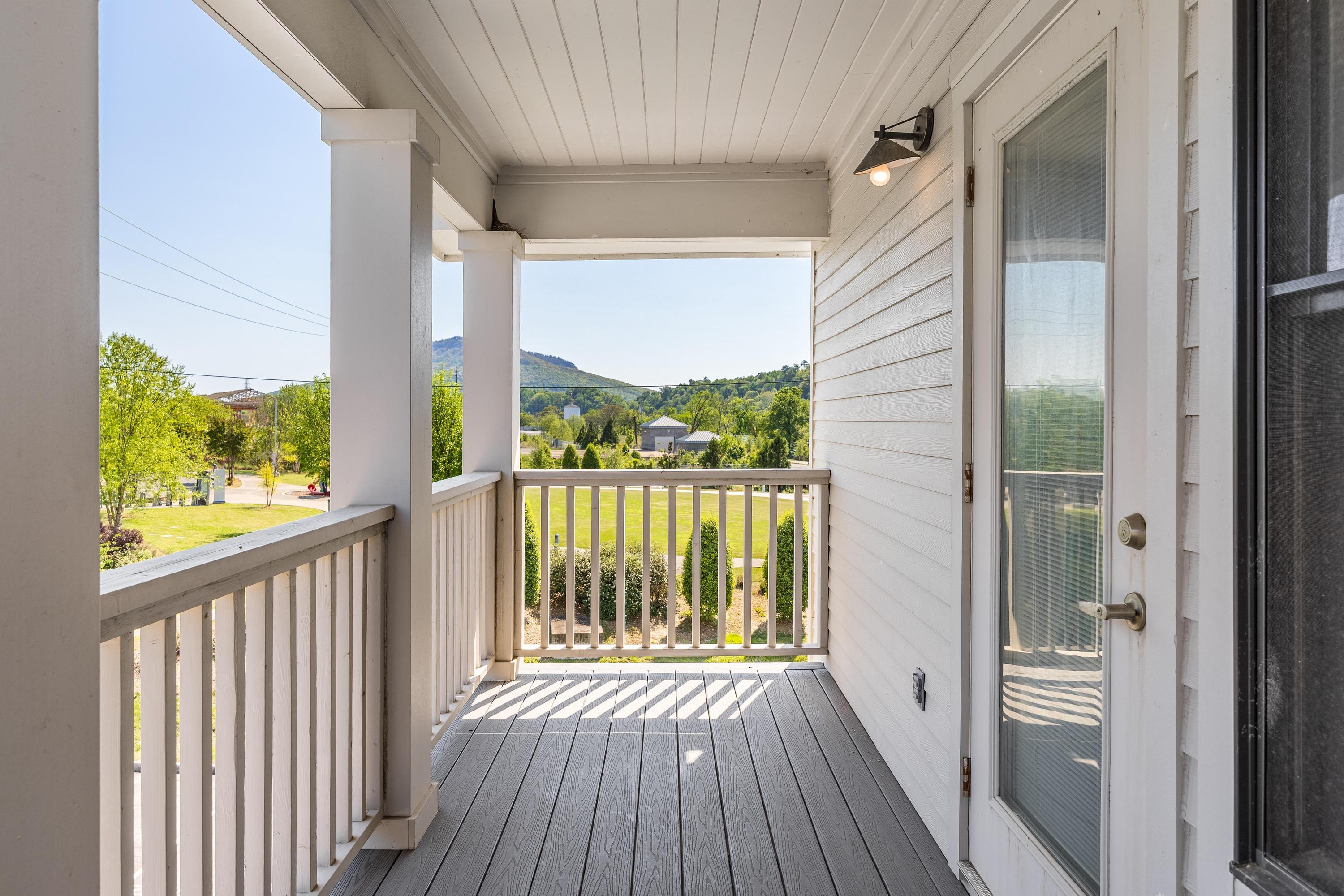 691 Mariner Way, 72