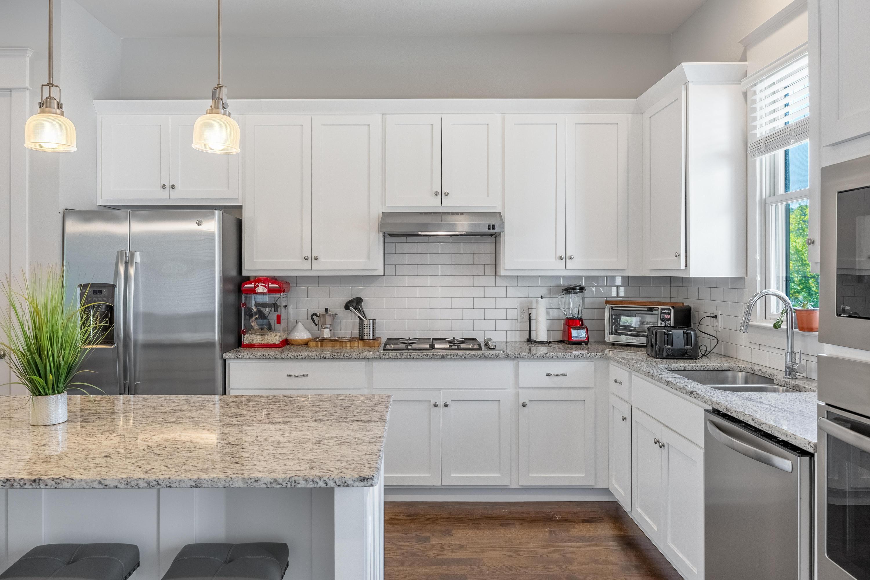 691 Mariner Way, 72