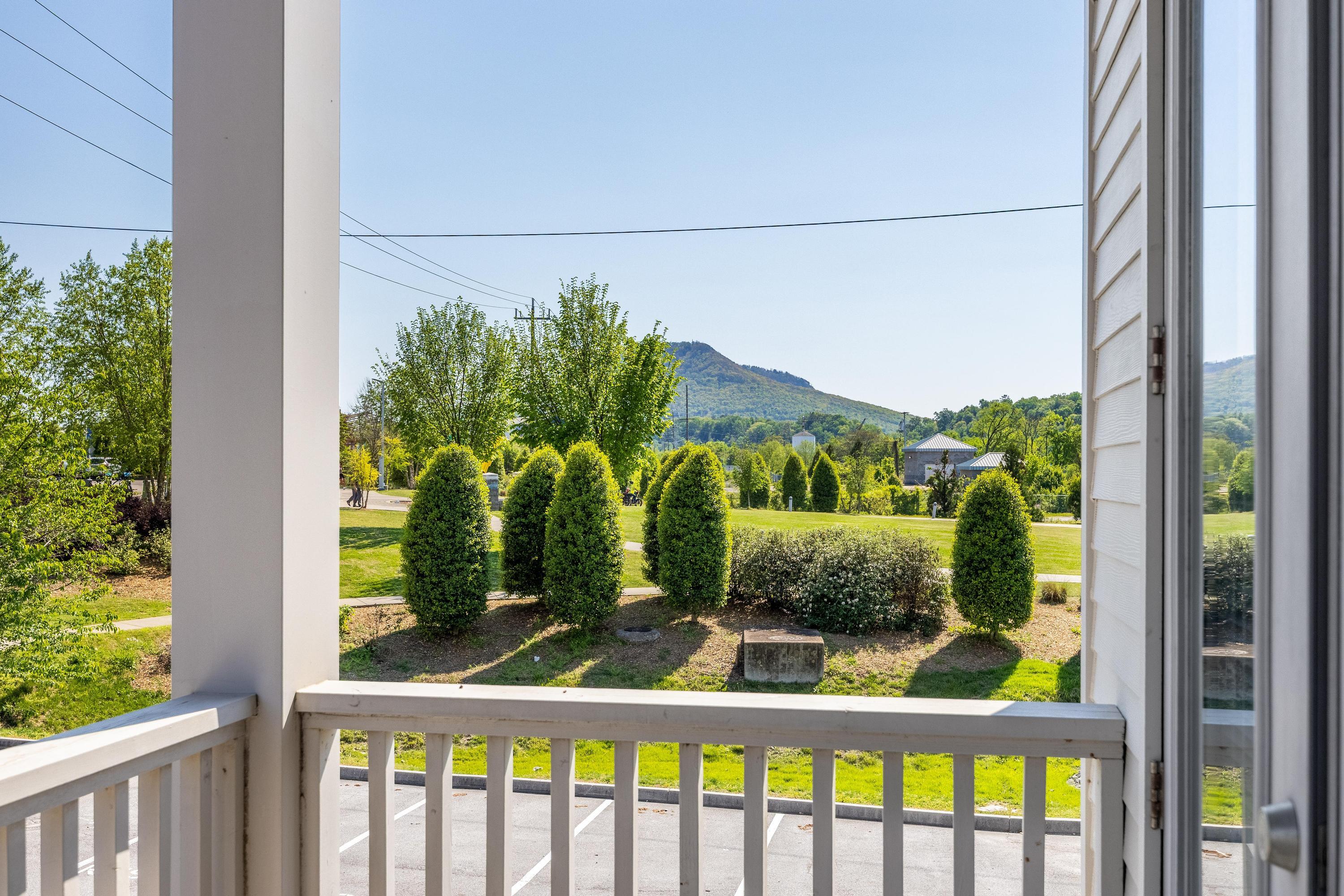 691 Mariner Way, 72