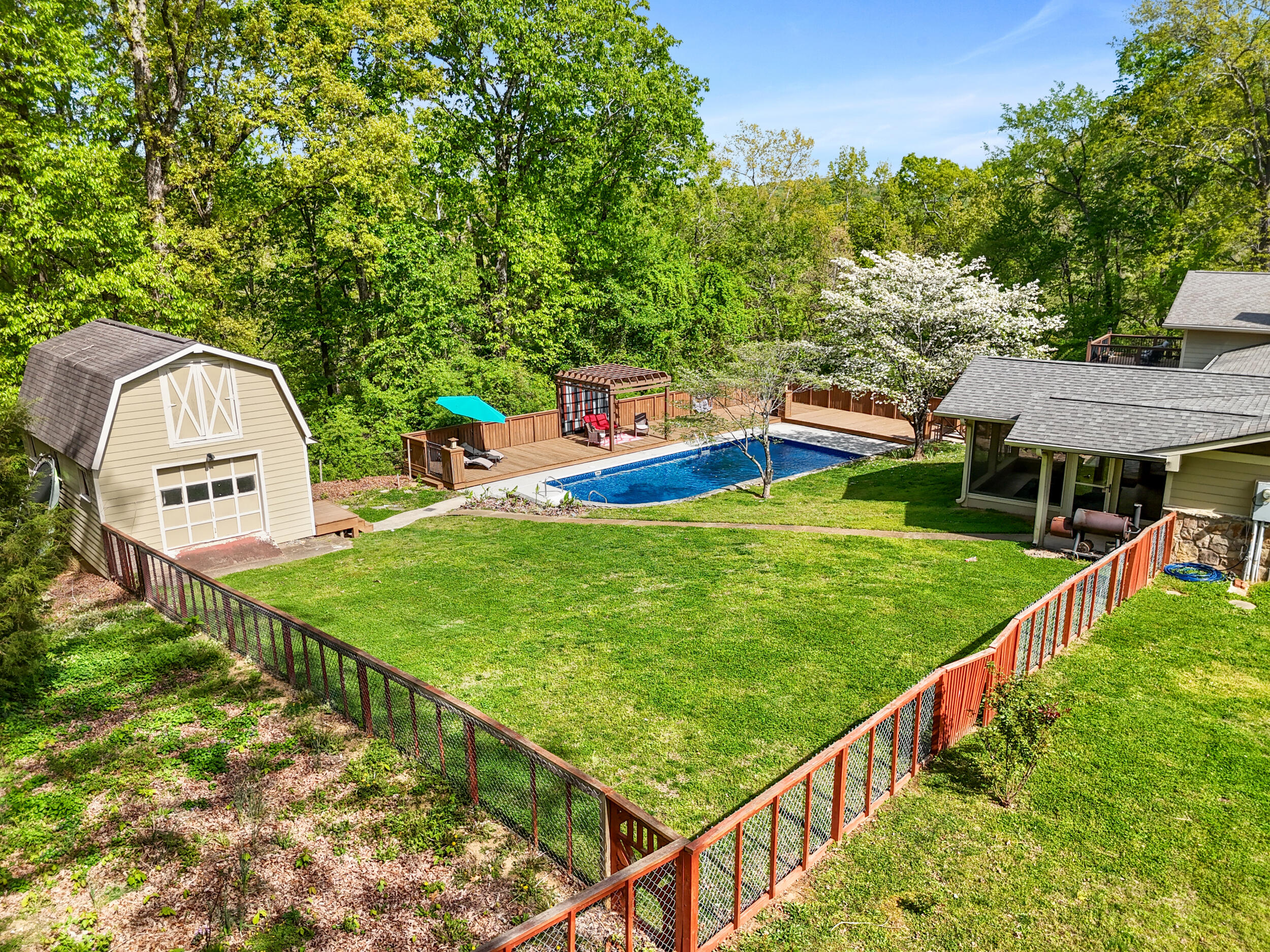 2024 Clematis Drive