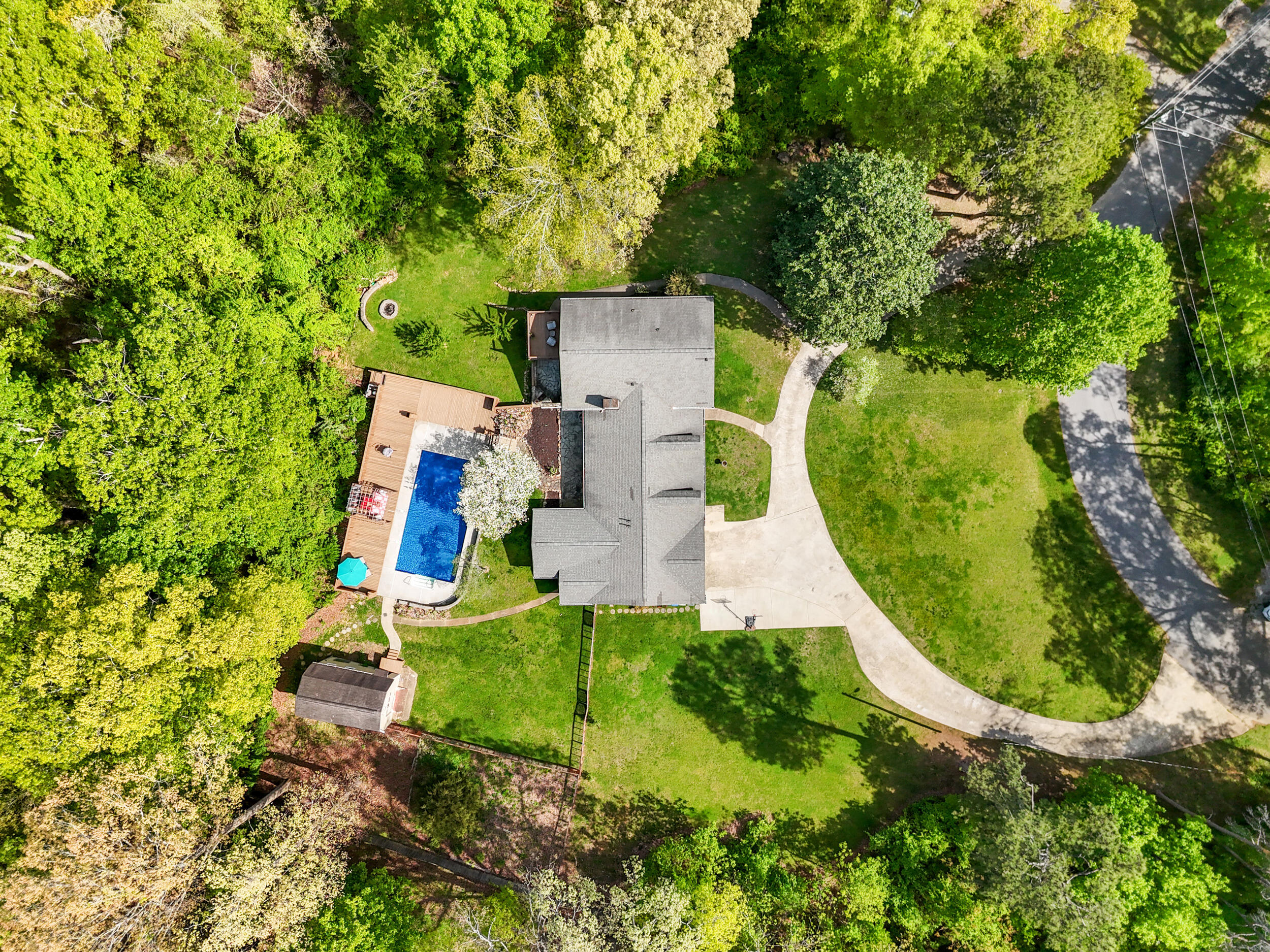 2024 Clematis Drive
