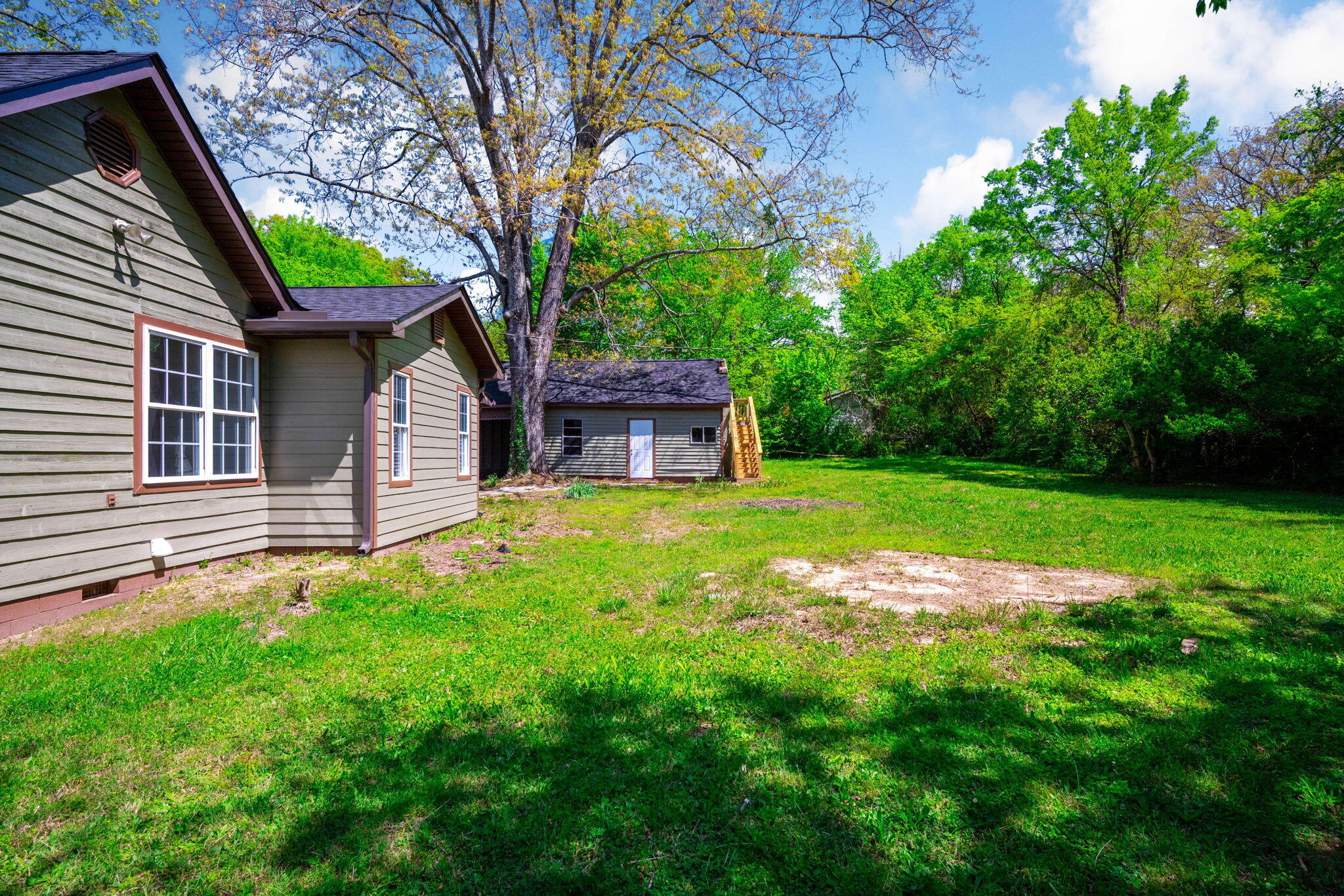 1082 Givens Road