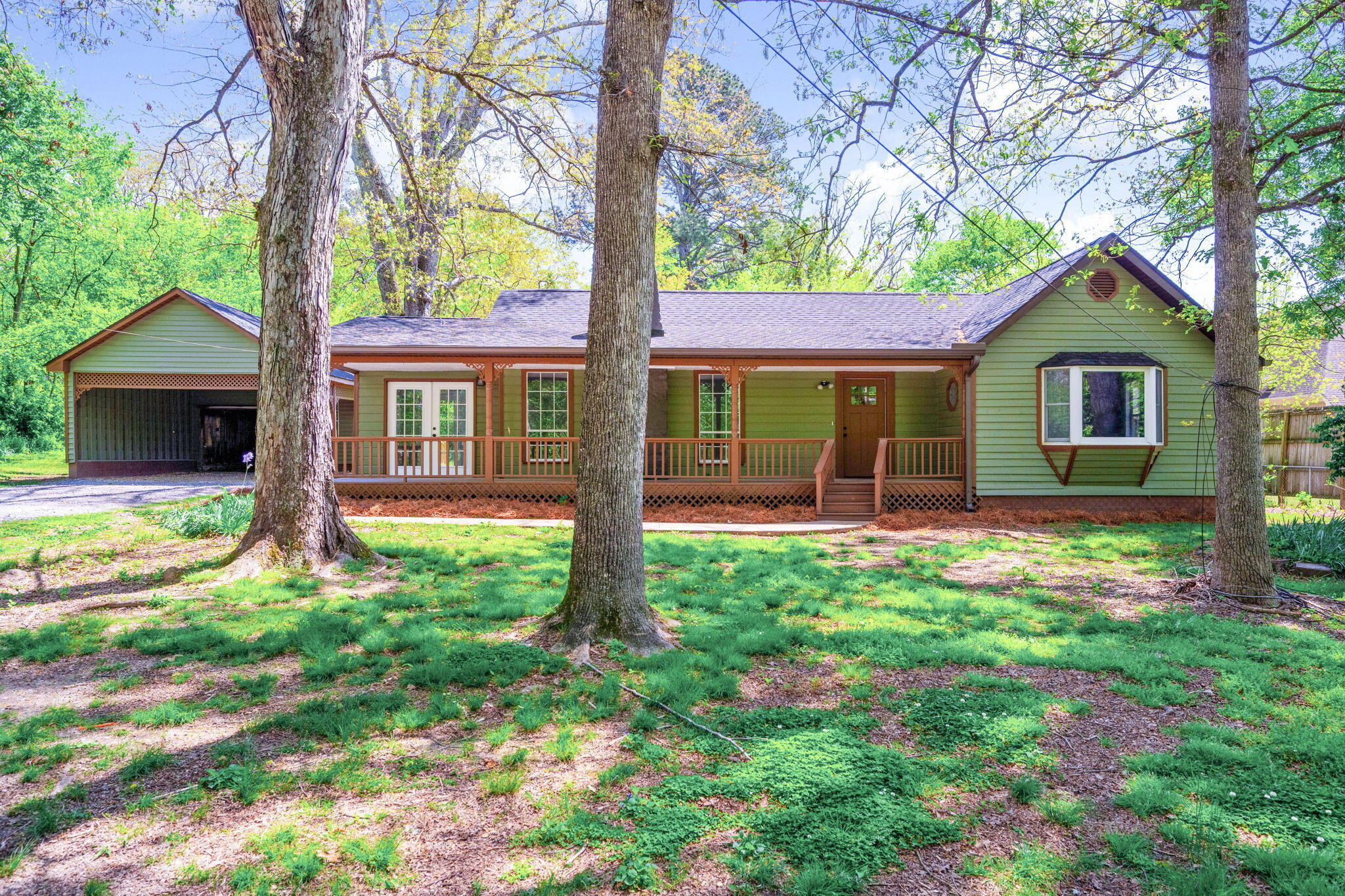 1082 Givens Road