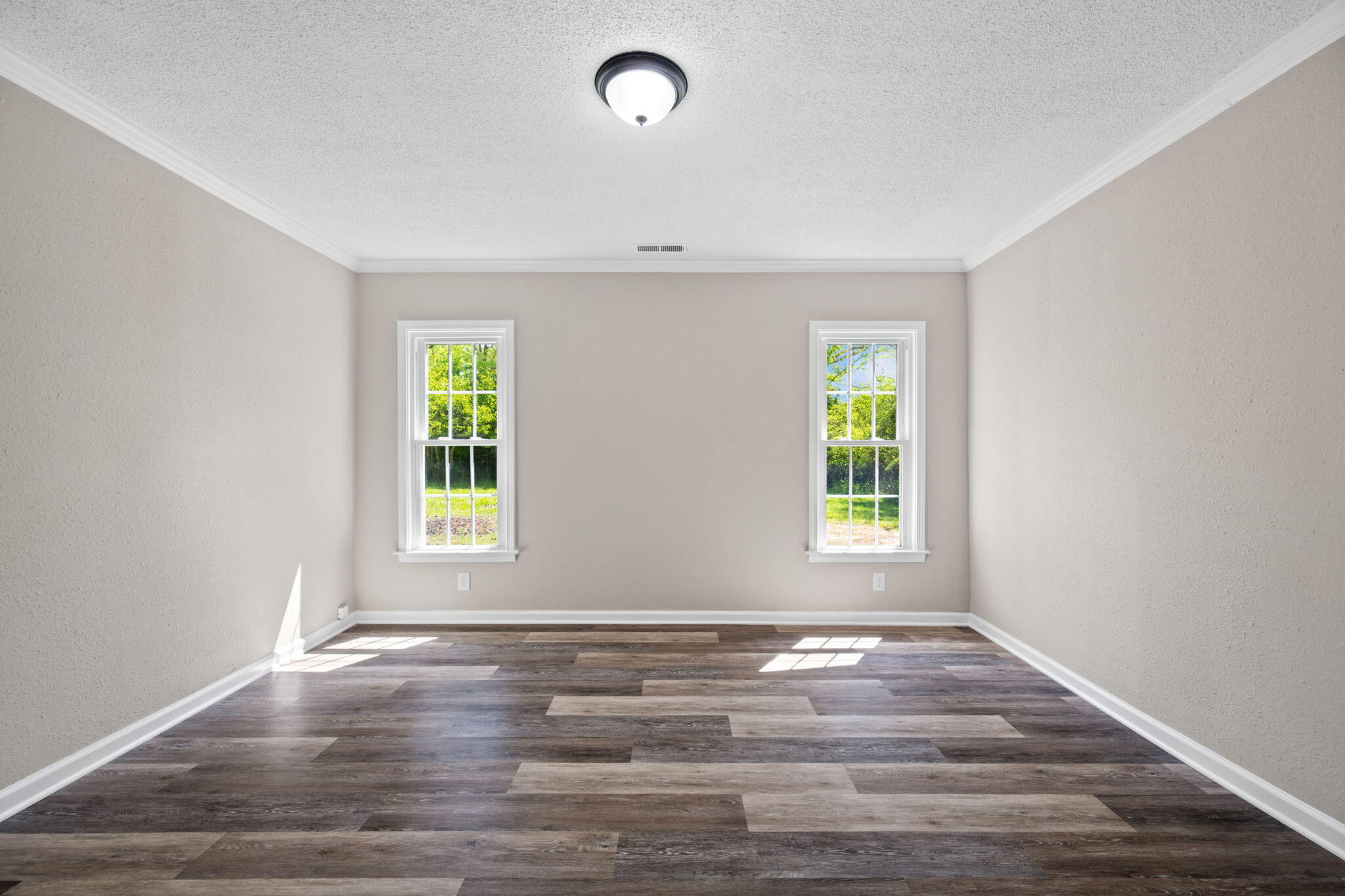 1082 Givens Road