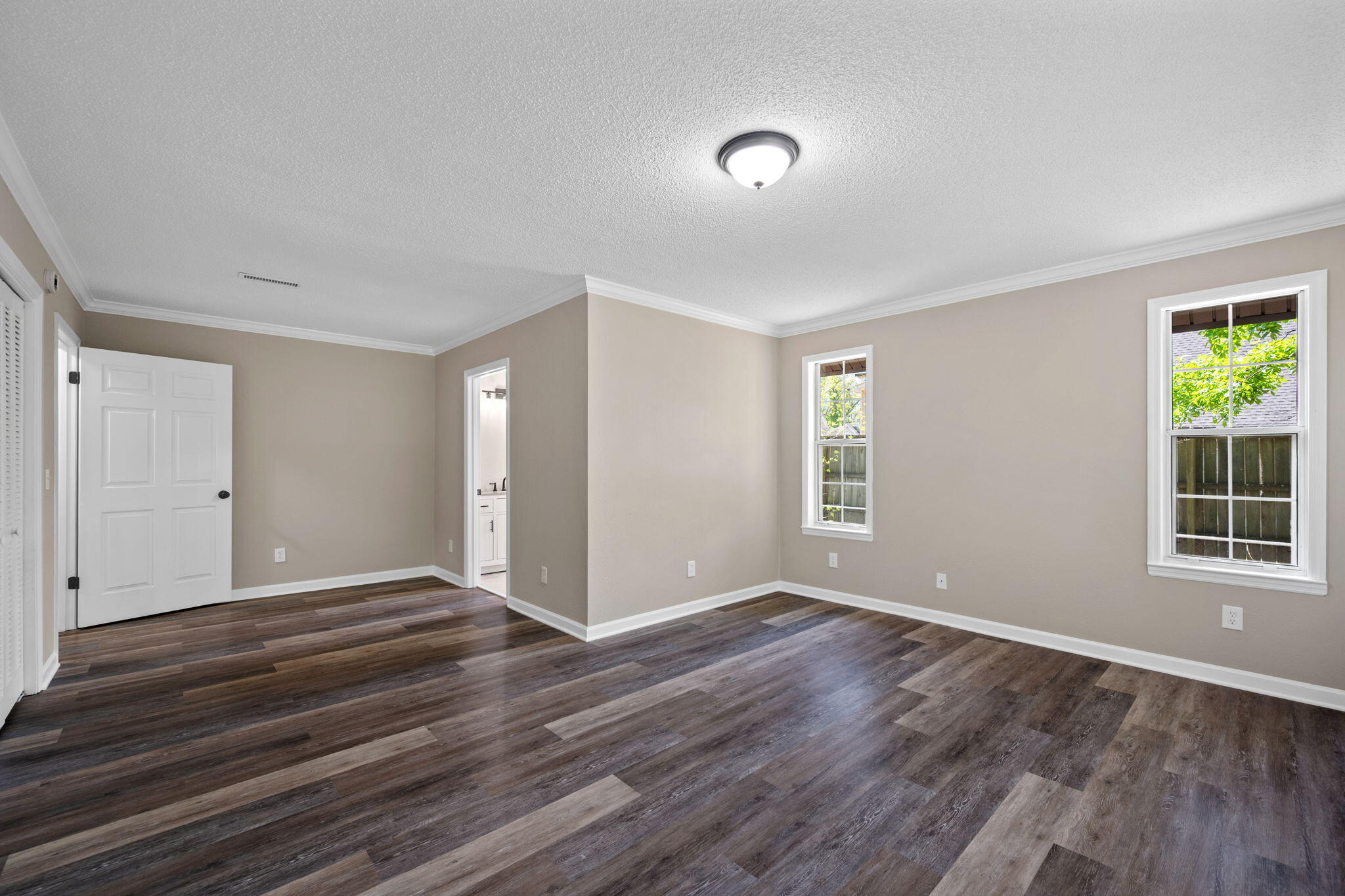 1082 Givens Road