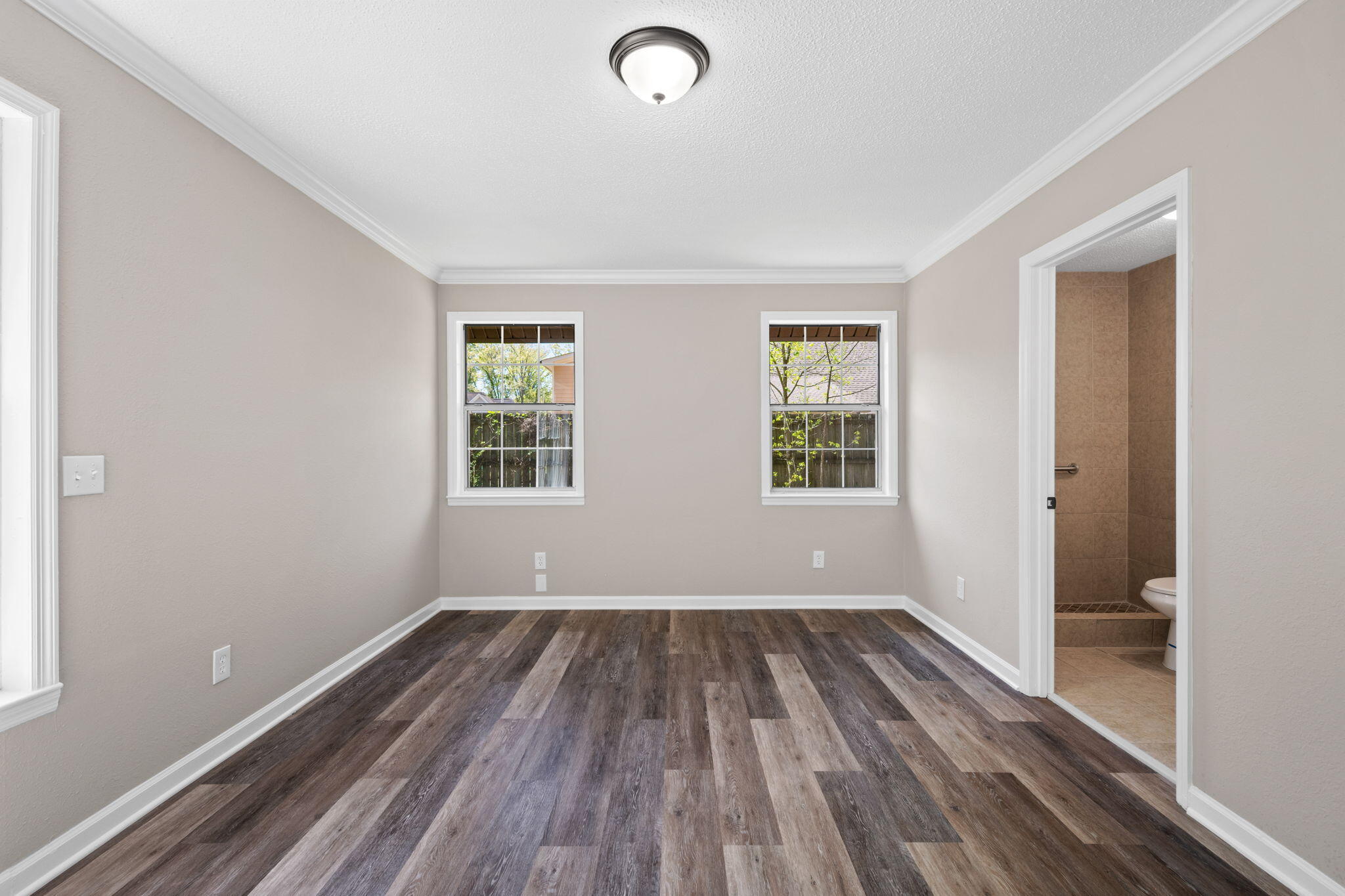 1082 Givens Road