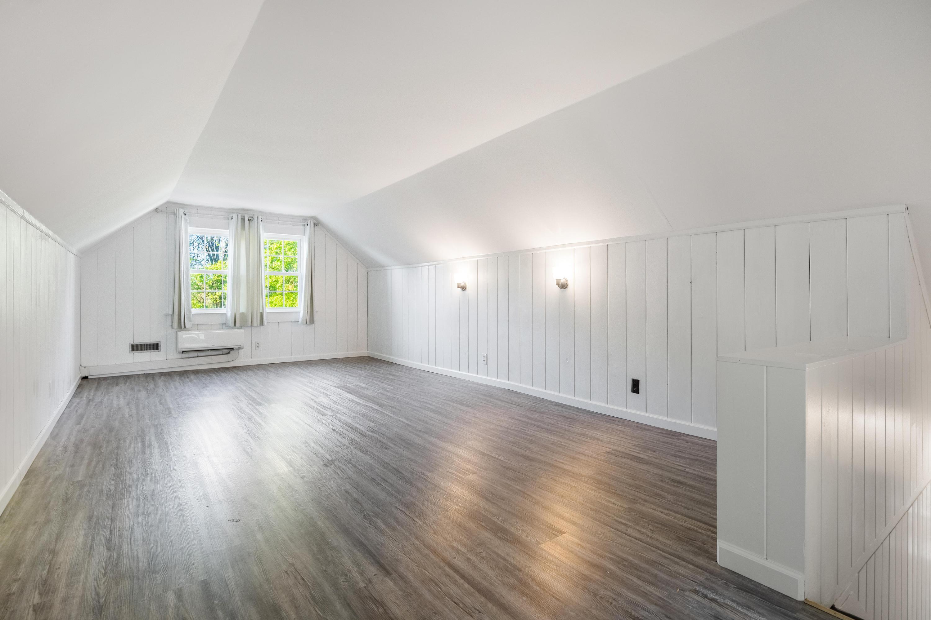 2705 Berkley Drive
