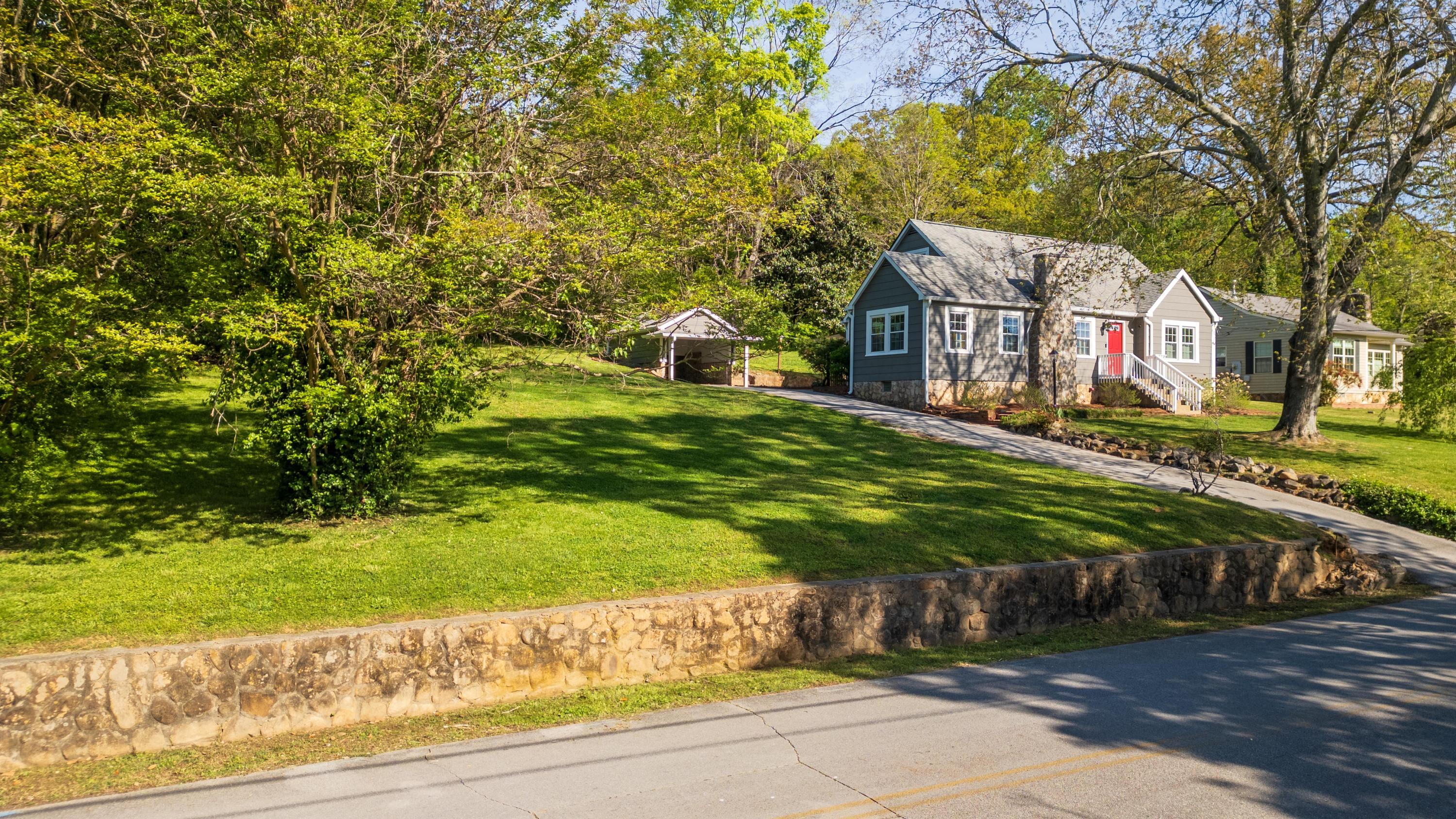 2705 Berkley Drive