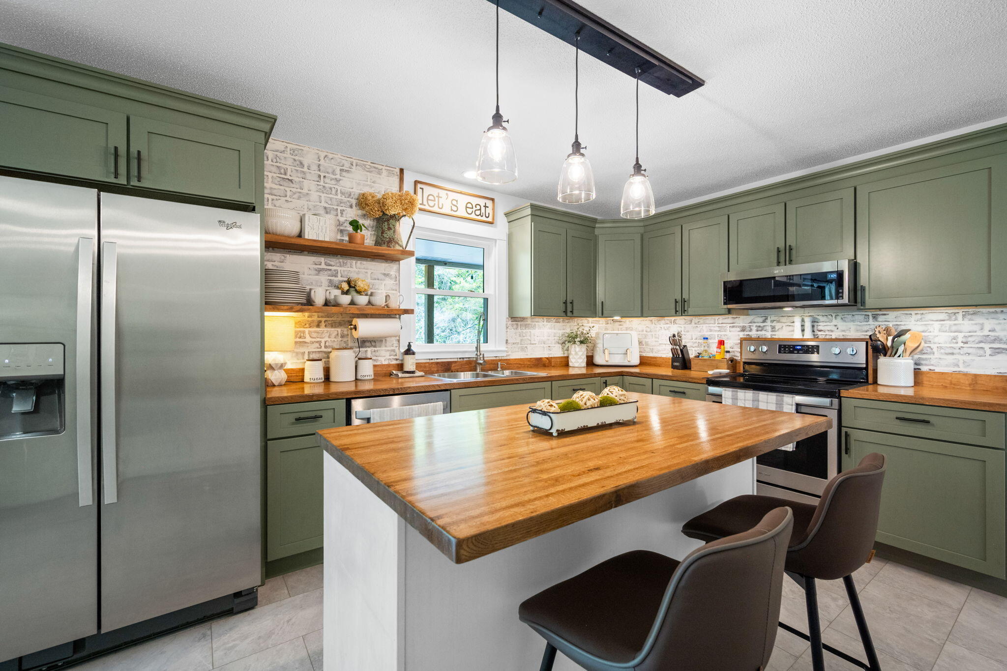 1113 Panorama Drive