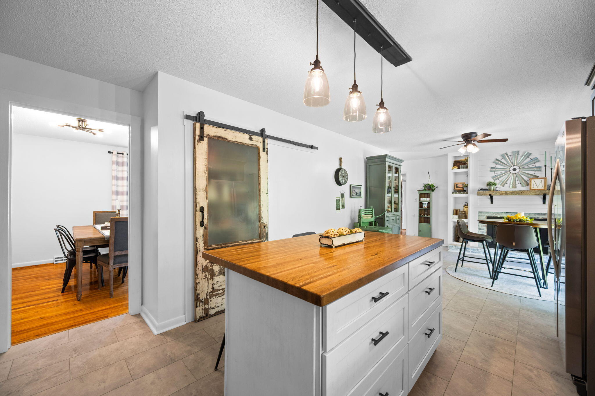 1113 Panorama Drive