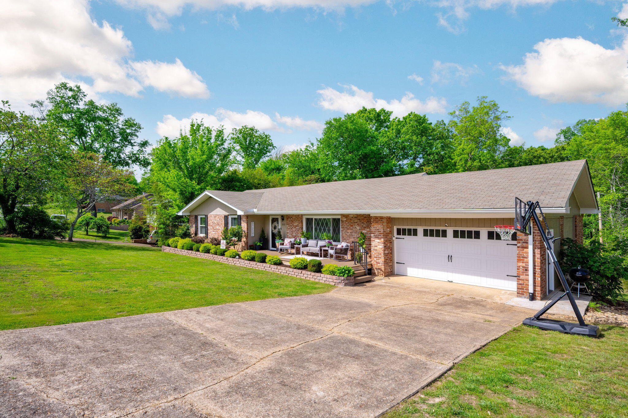 1113 Panorama Drive