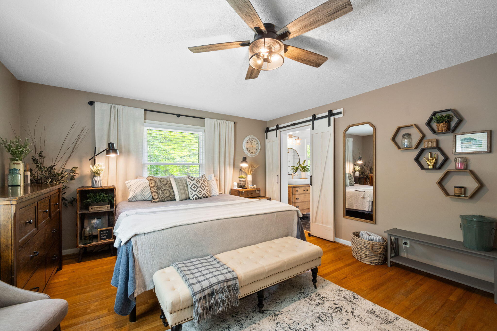1113 Panorama Drive
