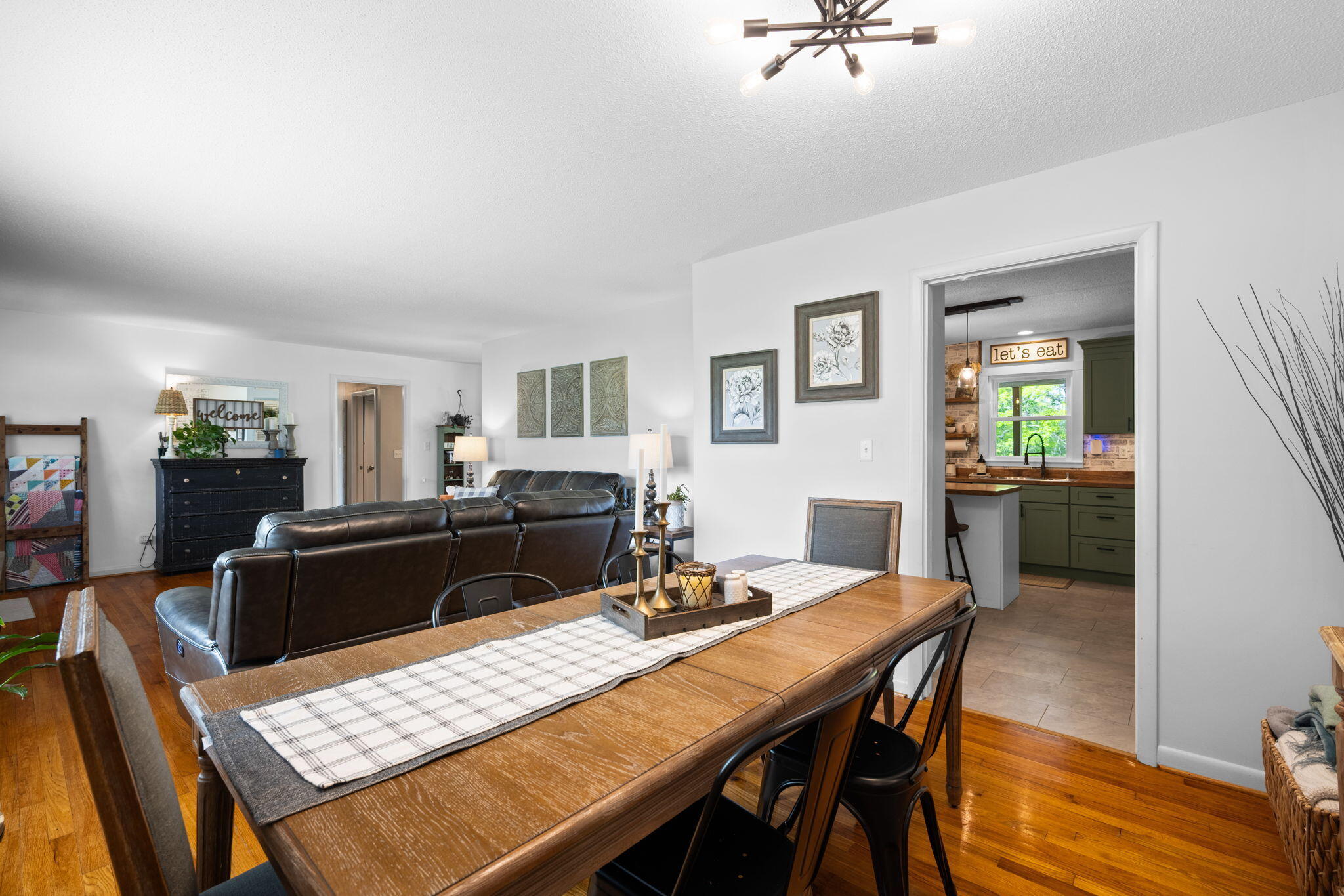 1113 Panorama Drive