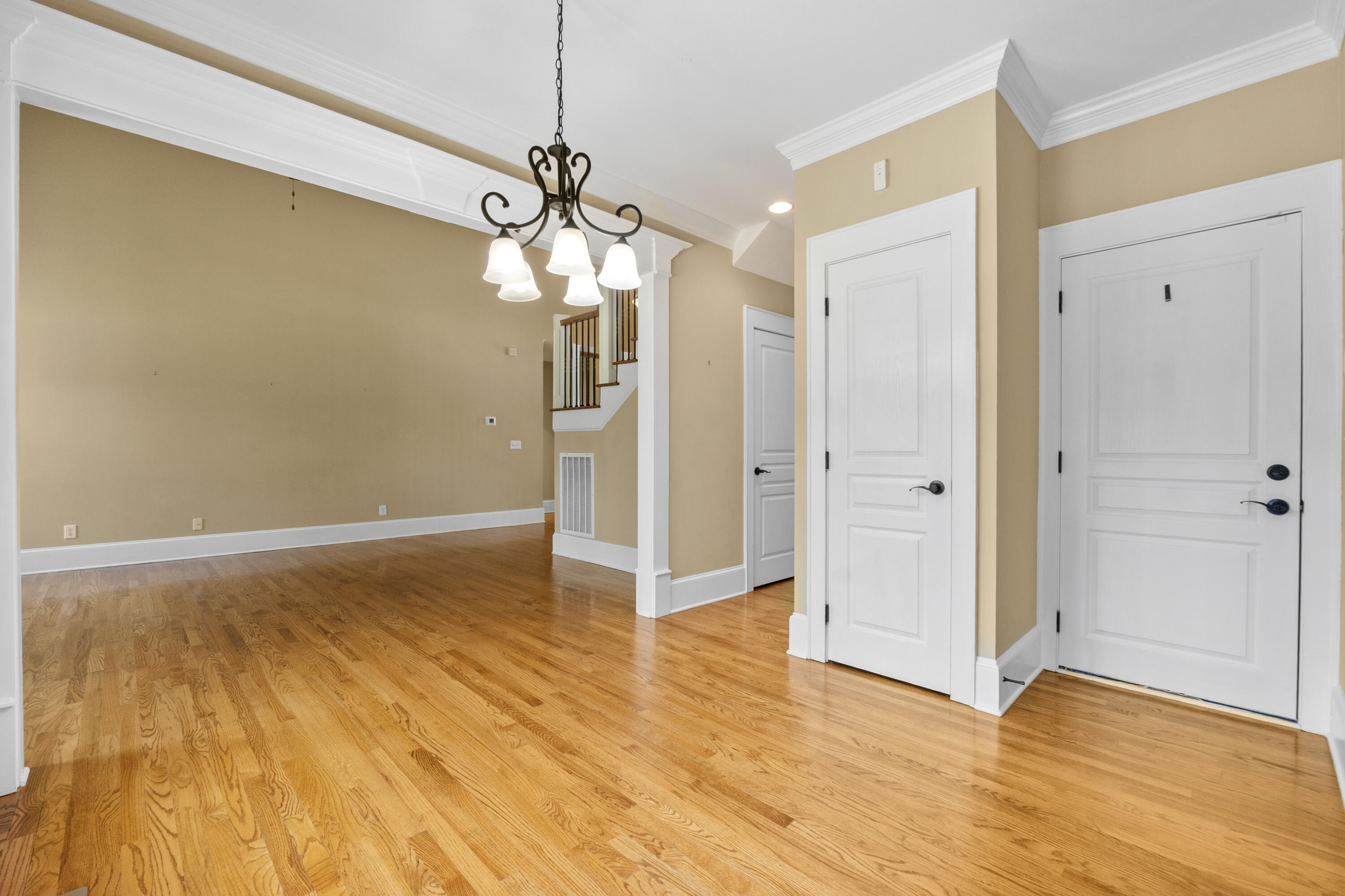 6582 Bayonet Lane