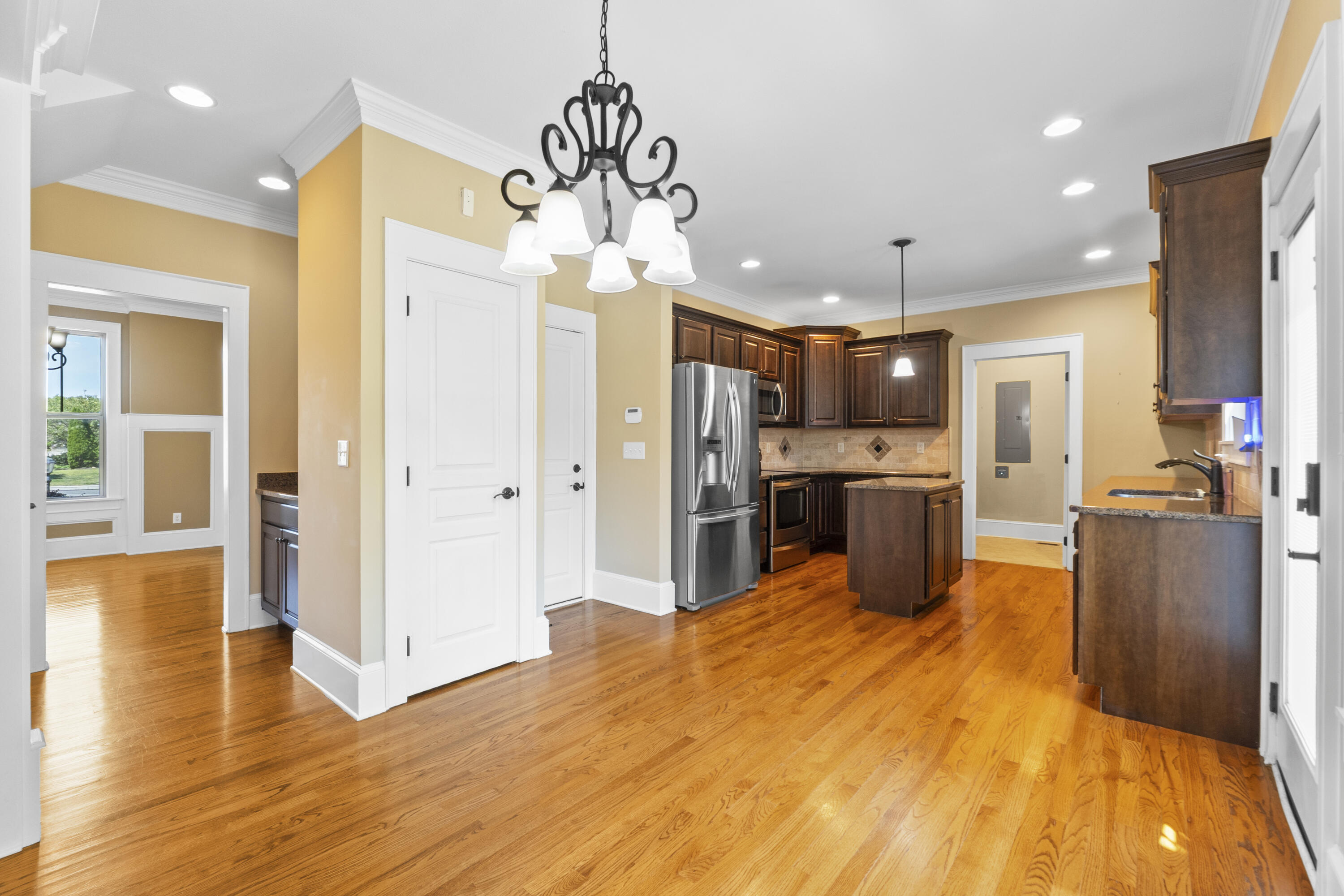 6582 Bayonet Lane