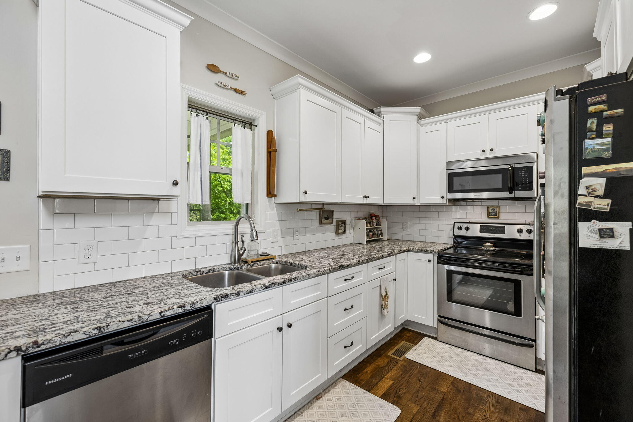 5555 Little Gem Lane