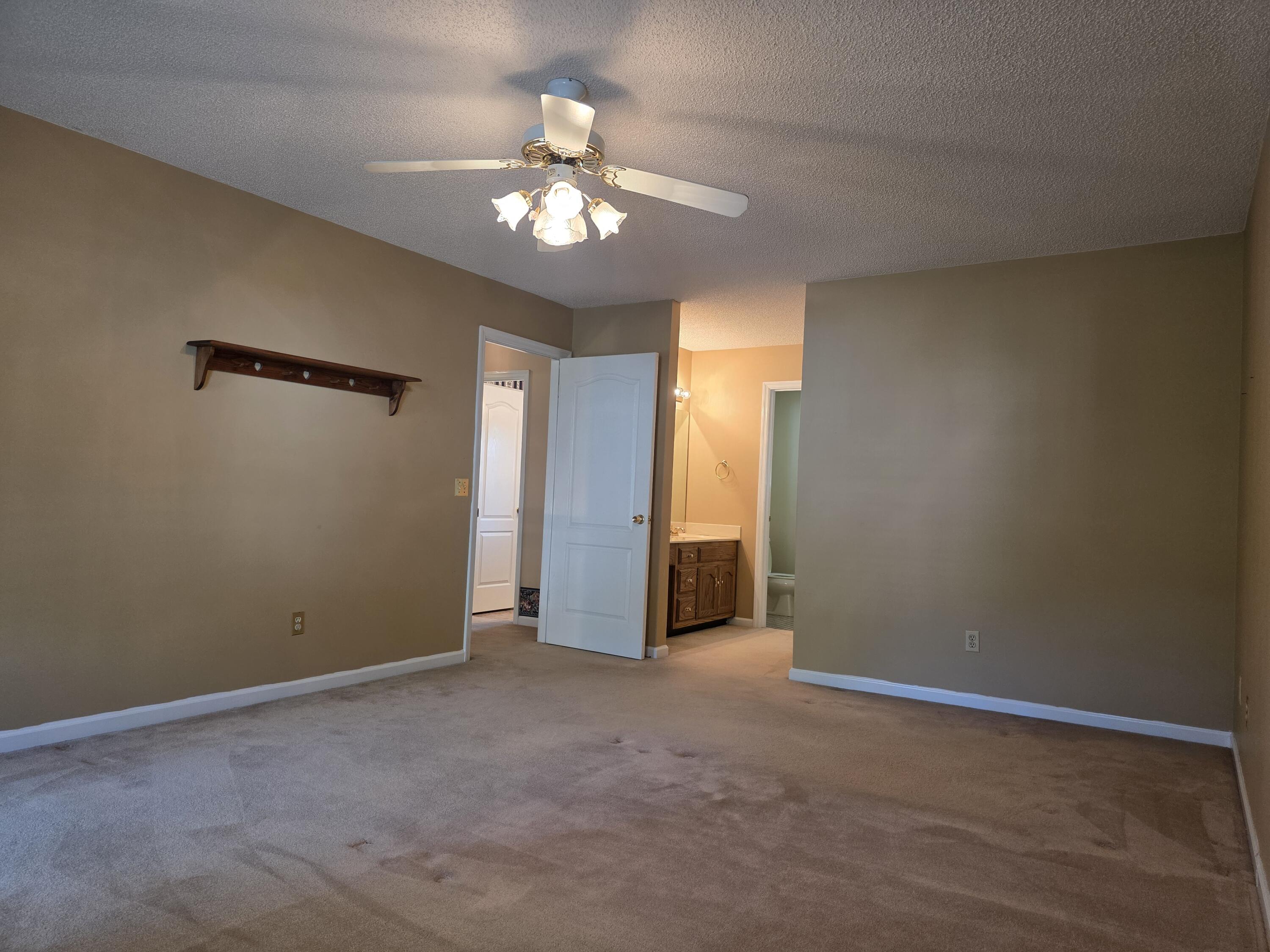 2805 Spicewood Lane