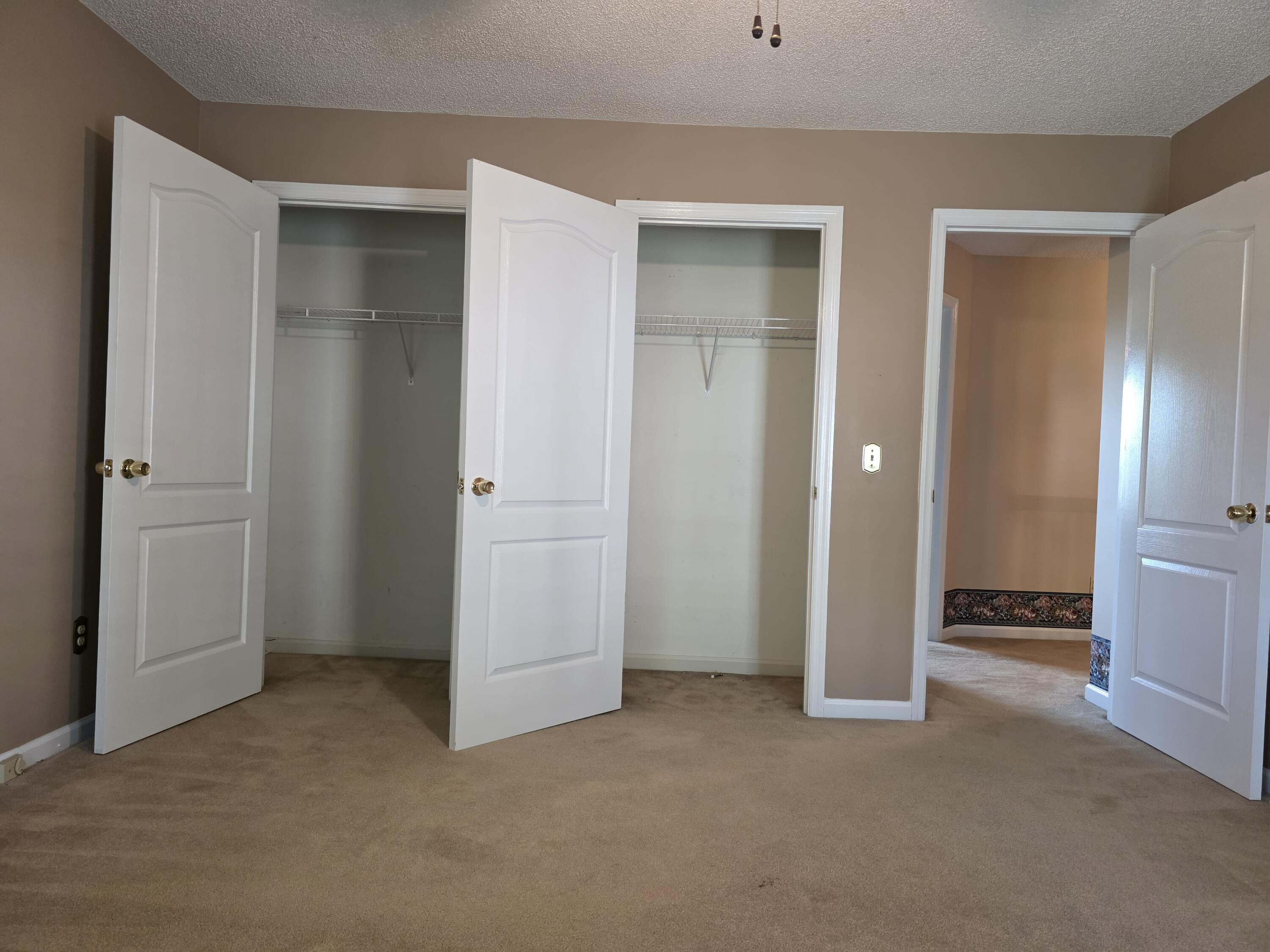 2805 Spicewood Lane