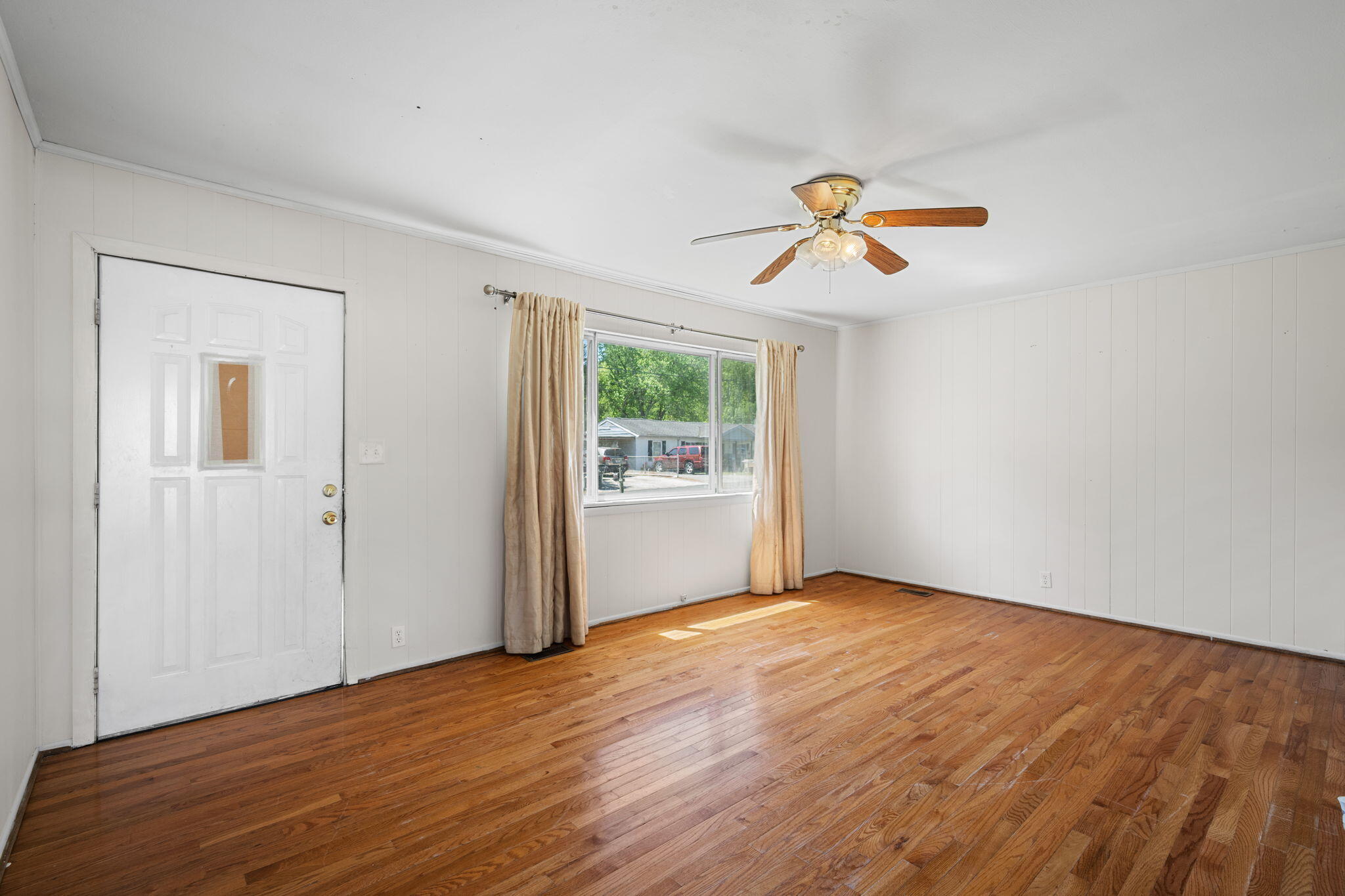 722 Mary Agnes Drive