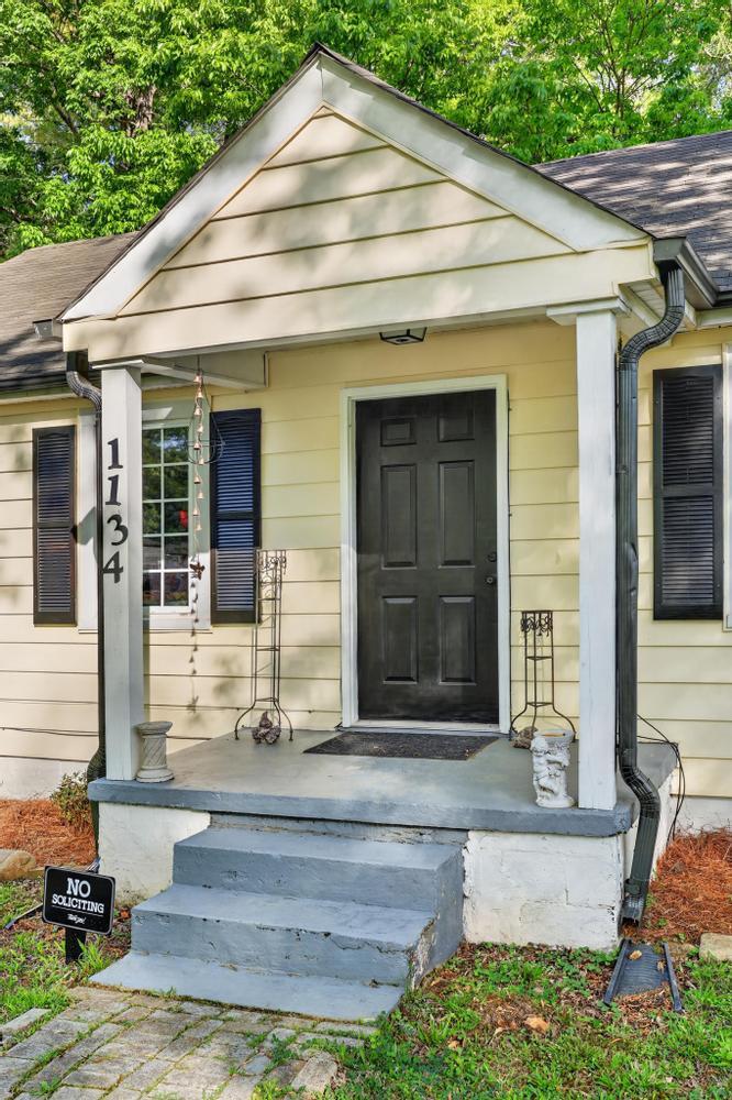 1134 Mcdonald Drive