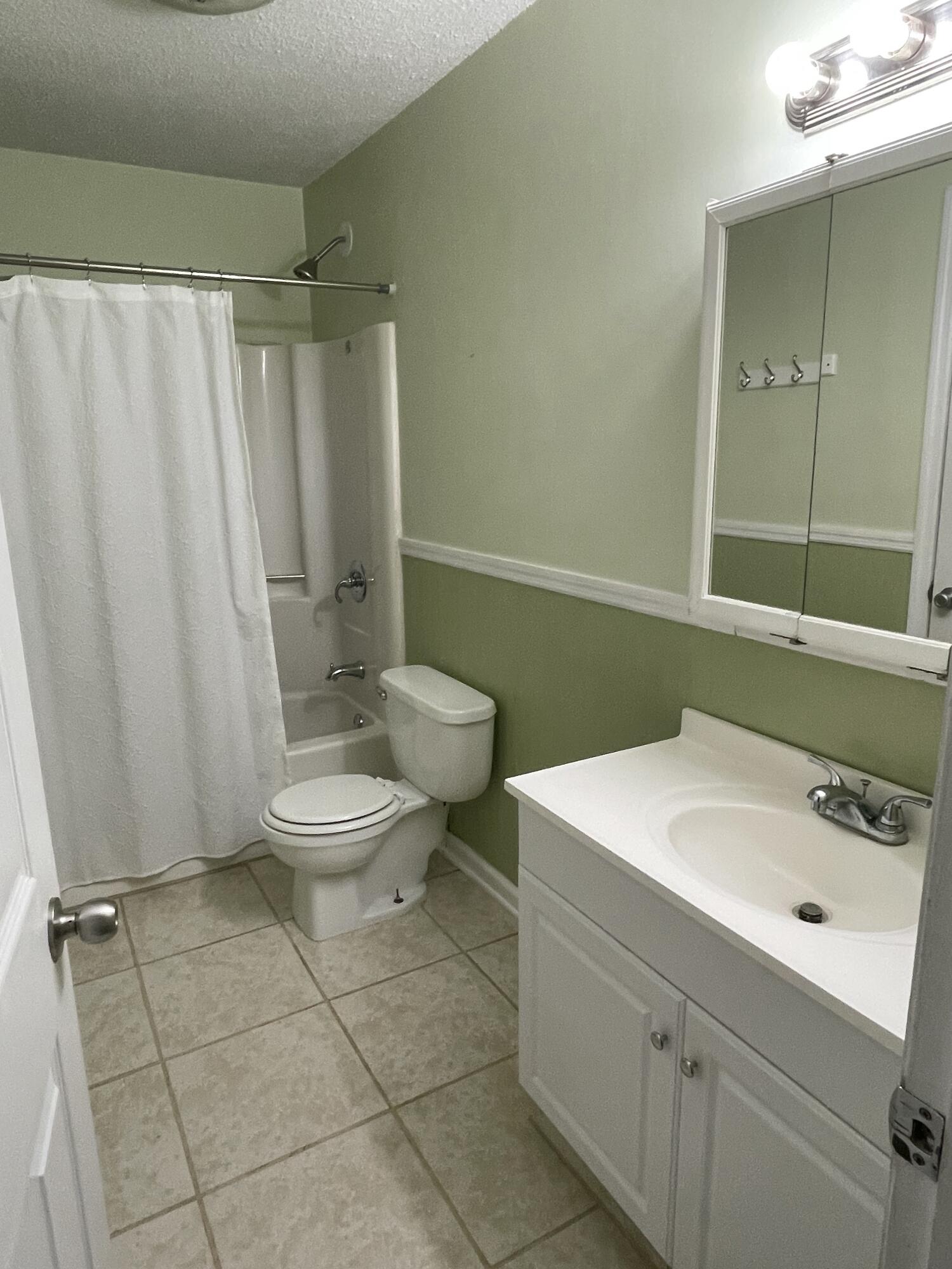 3700 Williamsburg Road SE