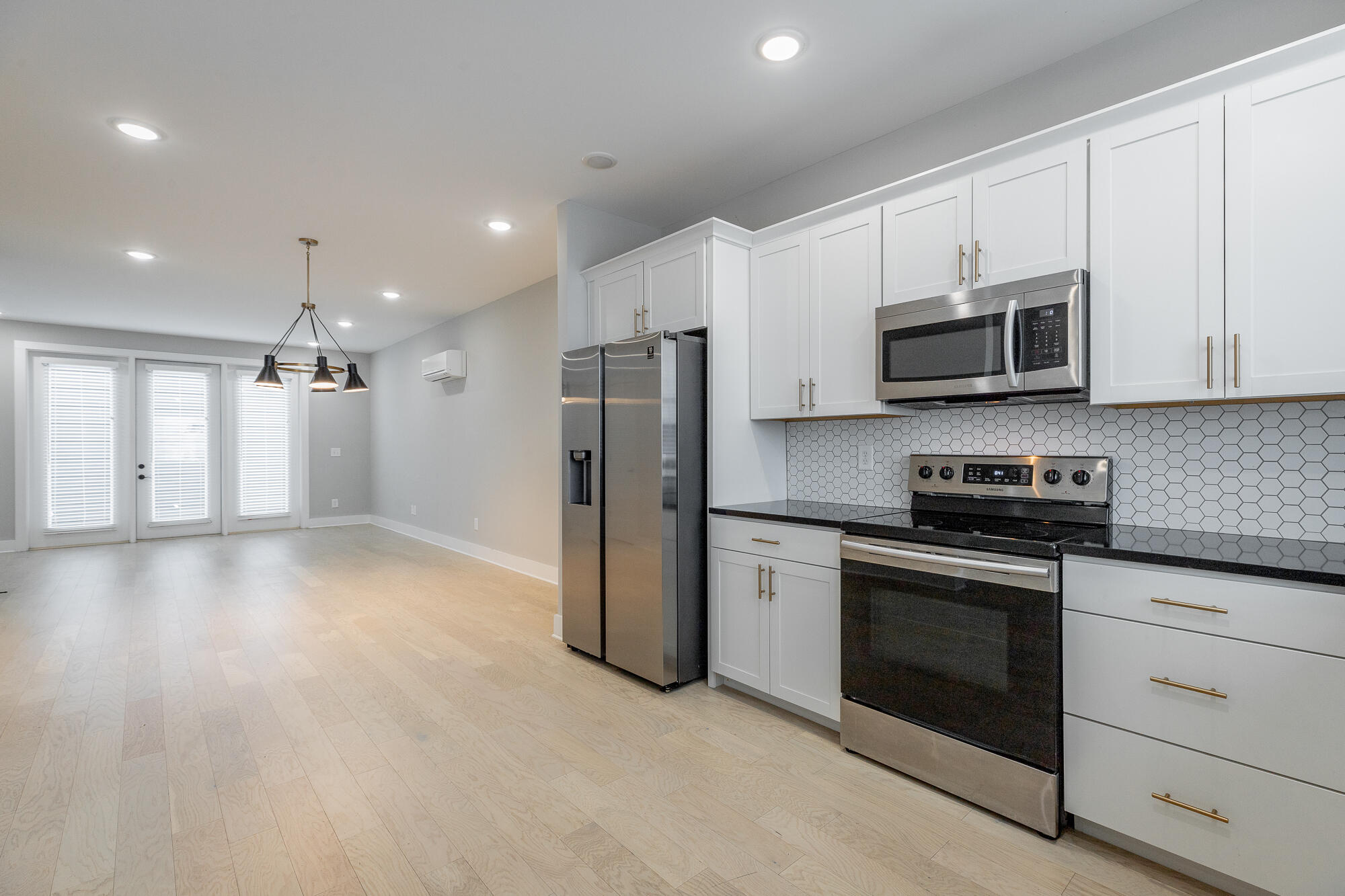 1420 Stockyard Place