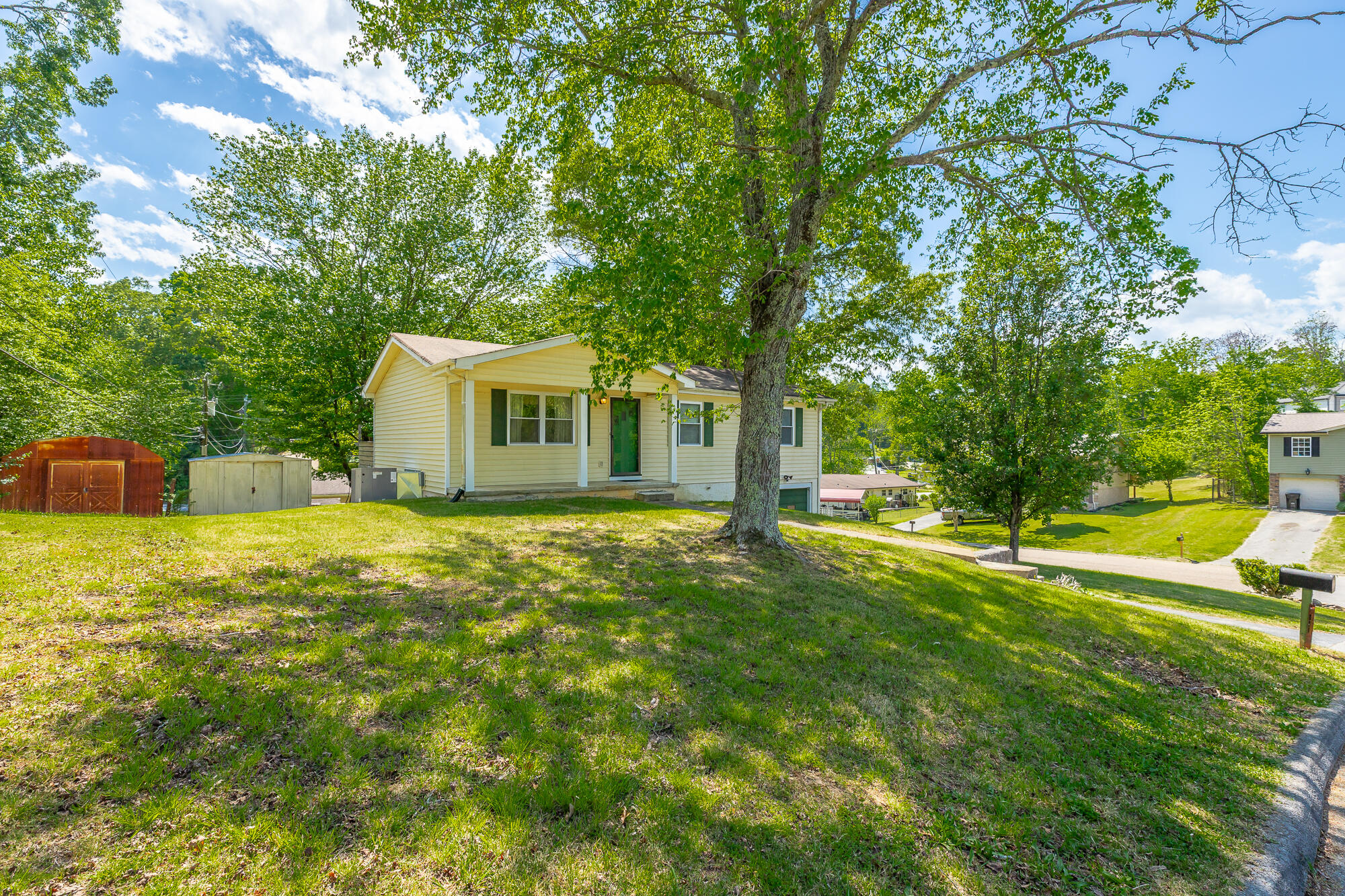 6206 Canoe Lane