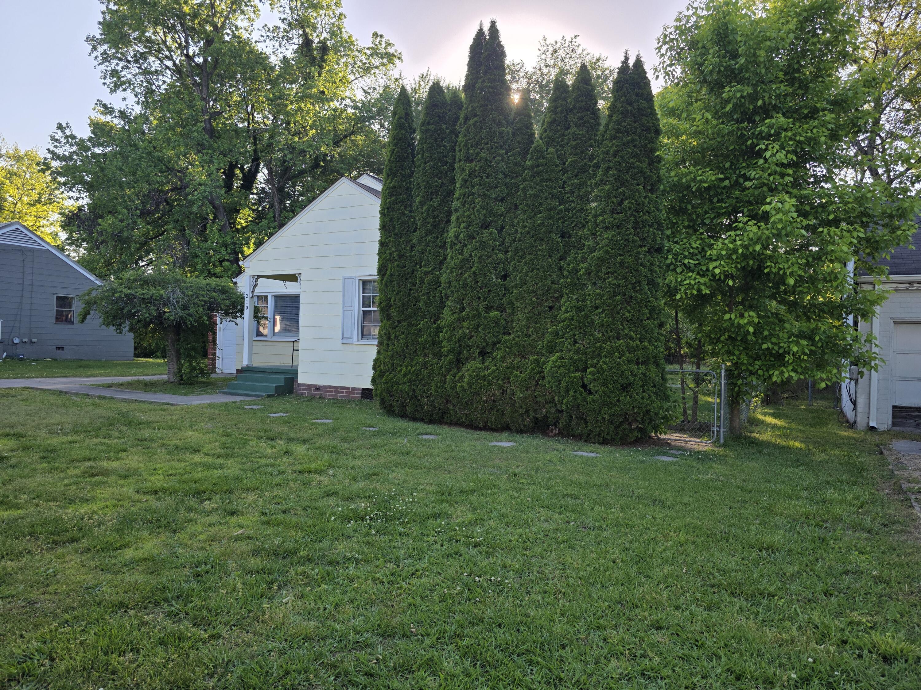 219 Sequoia Drive