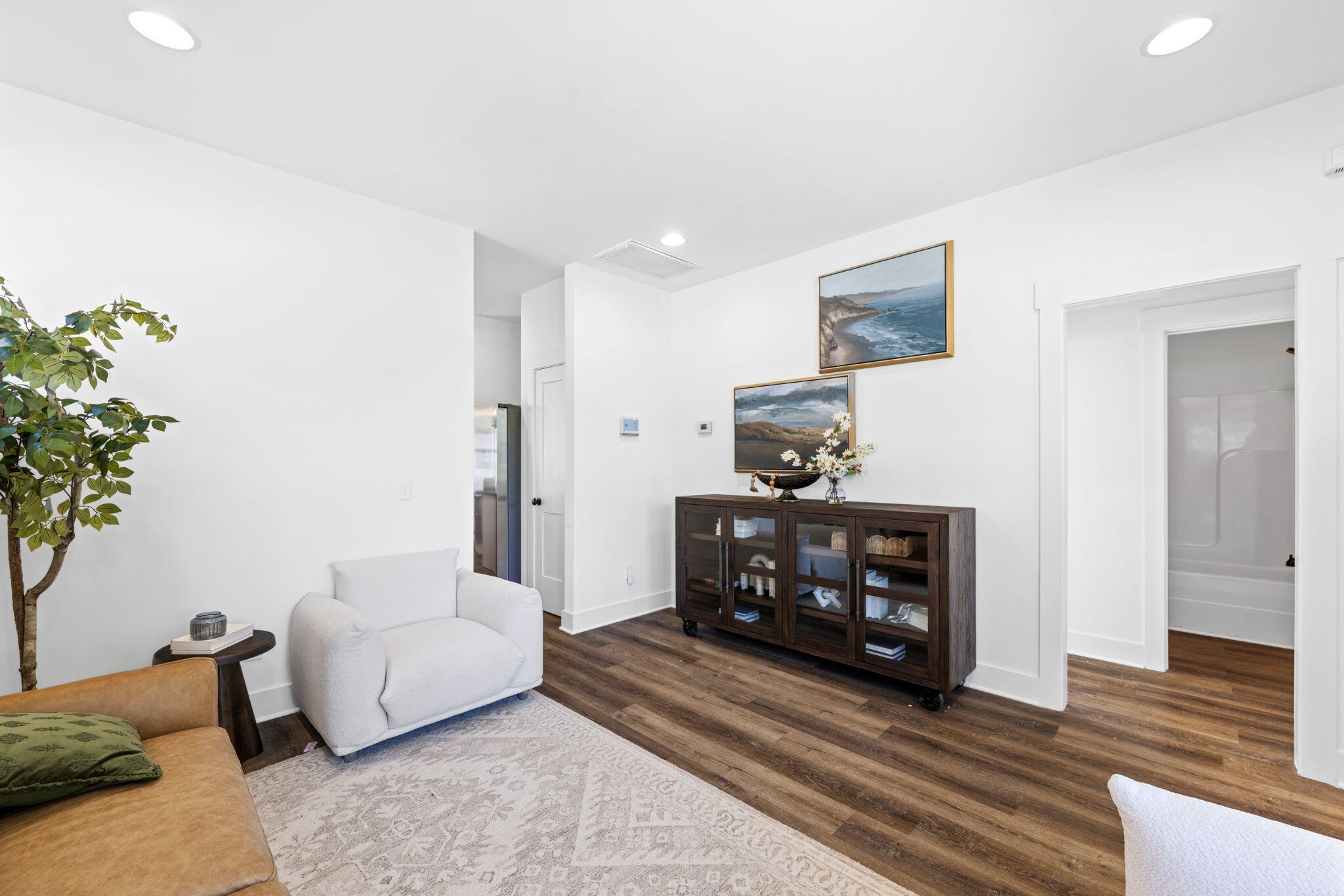 1417 E 50th Street