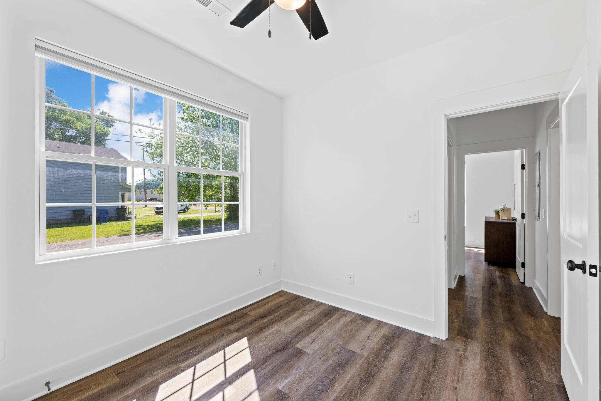 1417 E 50th Street