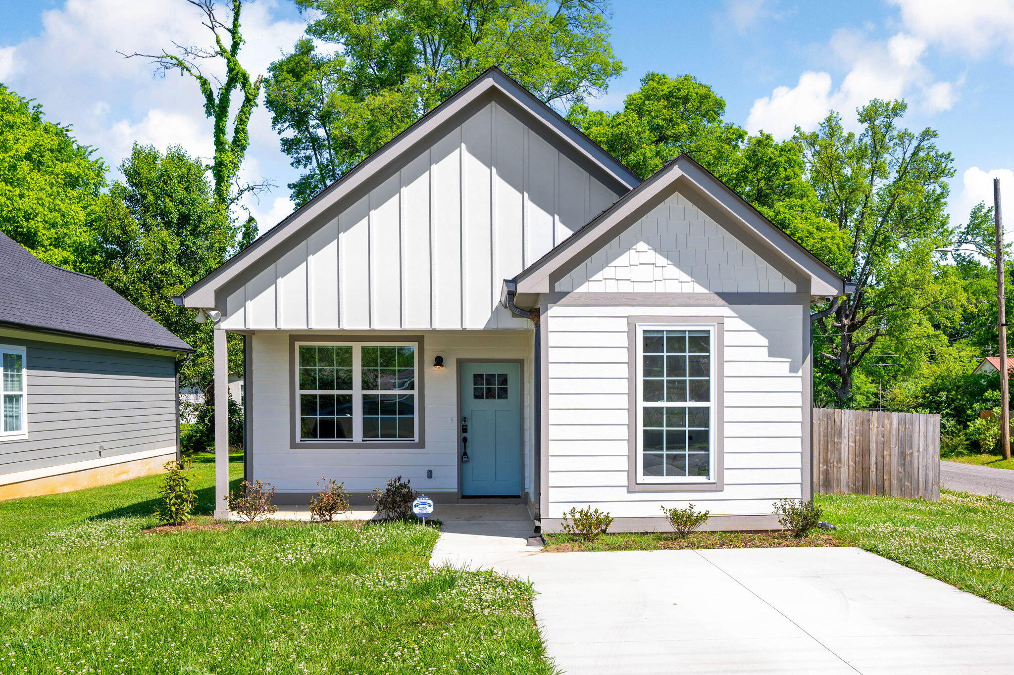 1417 E 50th Street