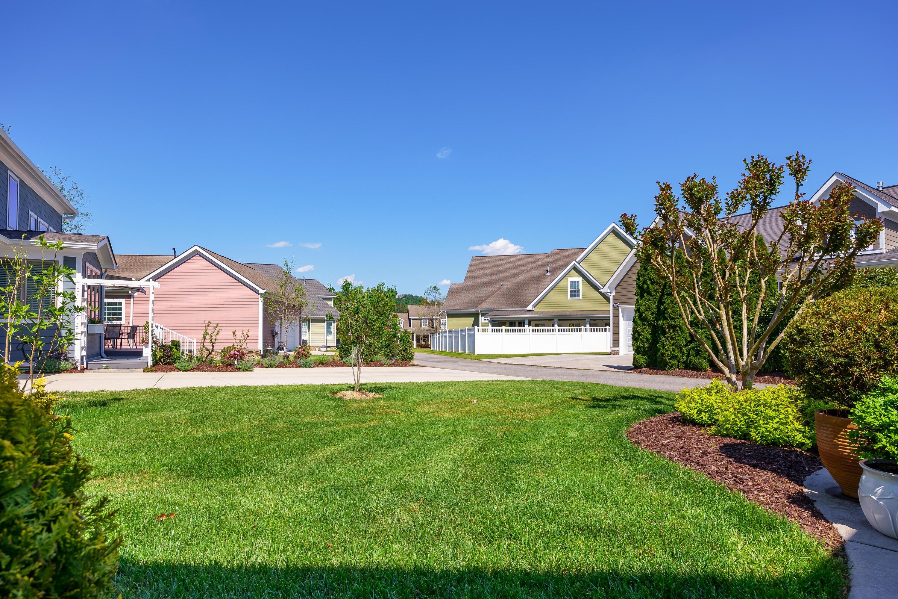 1850 Holden Farm Place